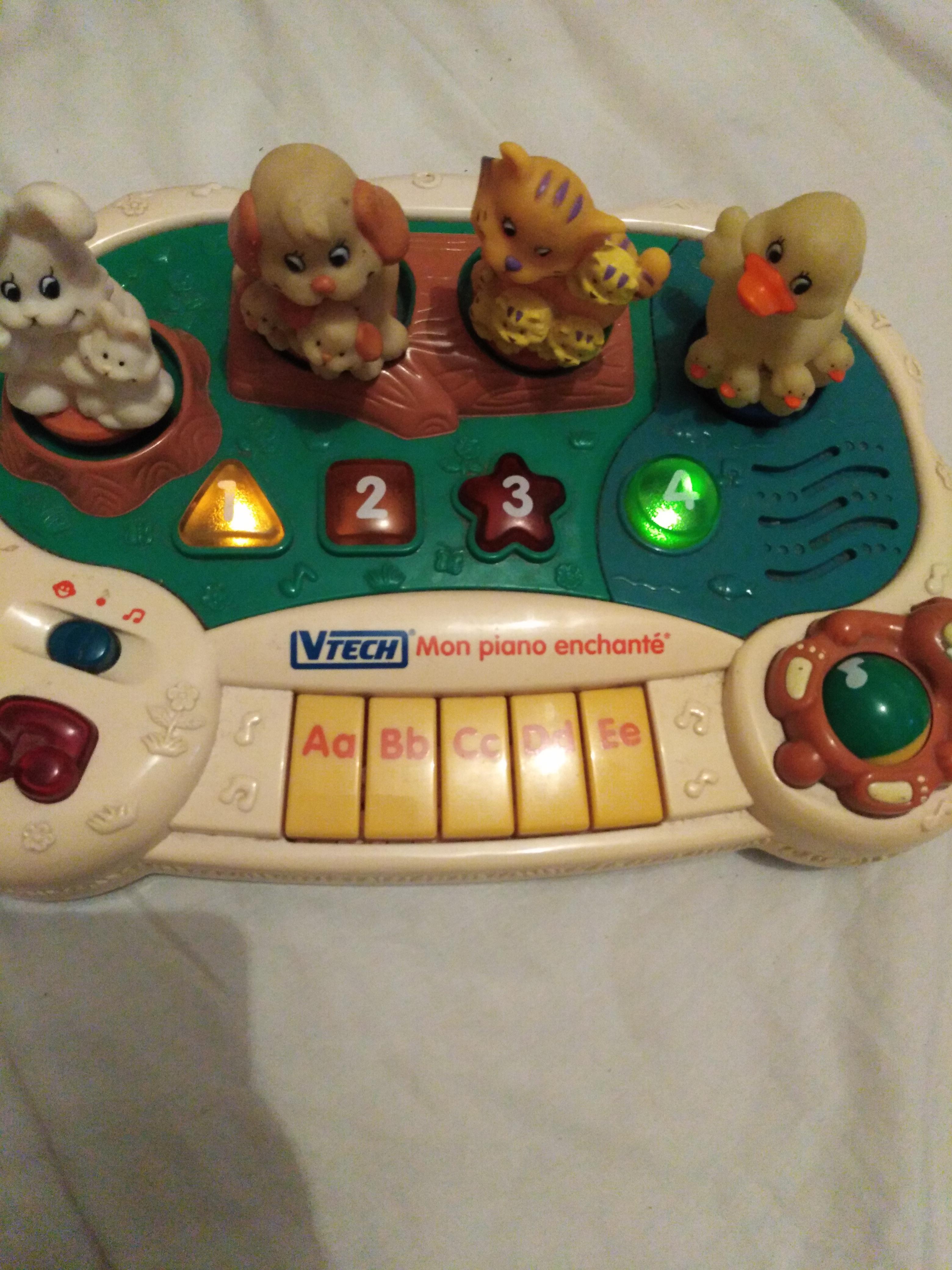 troc de troc piano enchanté de vtech en état de marche image 0