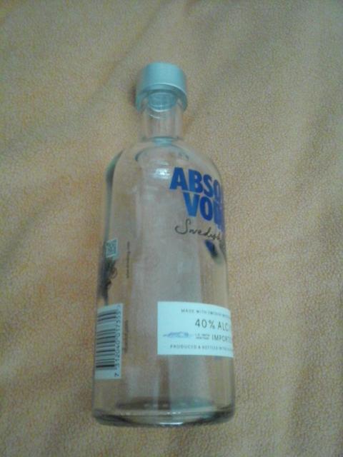 troc de troc bouteille en verre célèbre vodka 350 ml vide bouchon à visser image 0