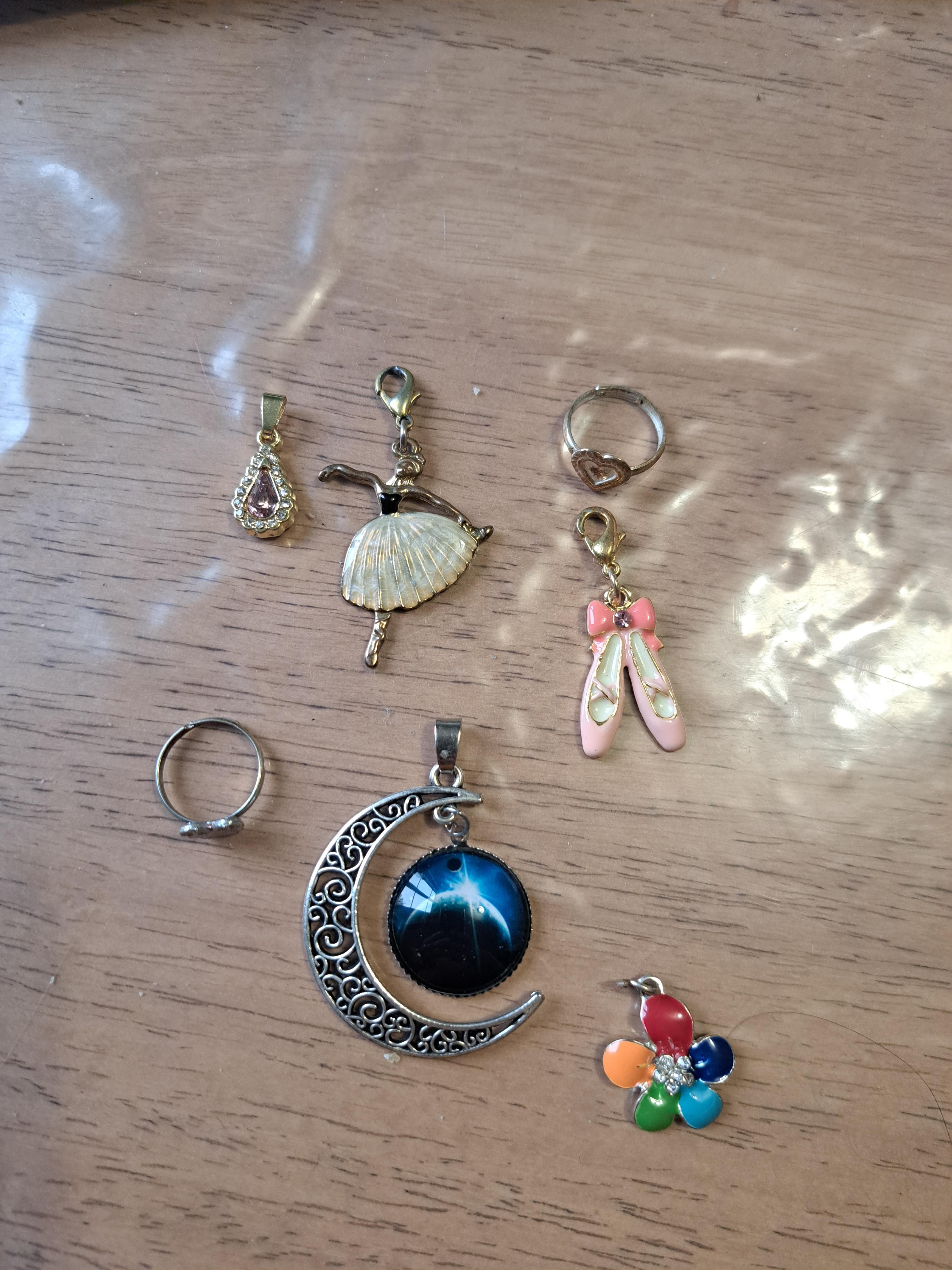 troc de troc lot de bijoux enfant image 0