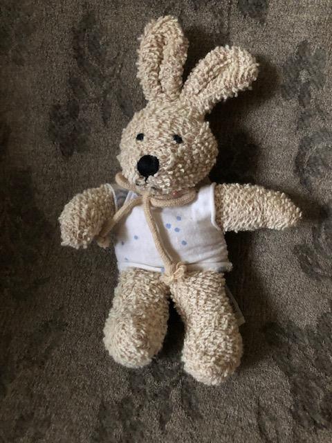 troc de troc (réservé) lapin peluche "les petites marie" image 0