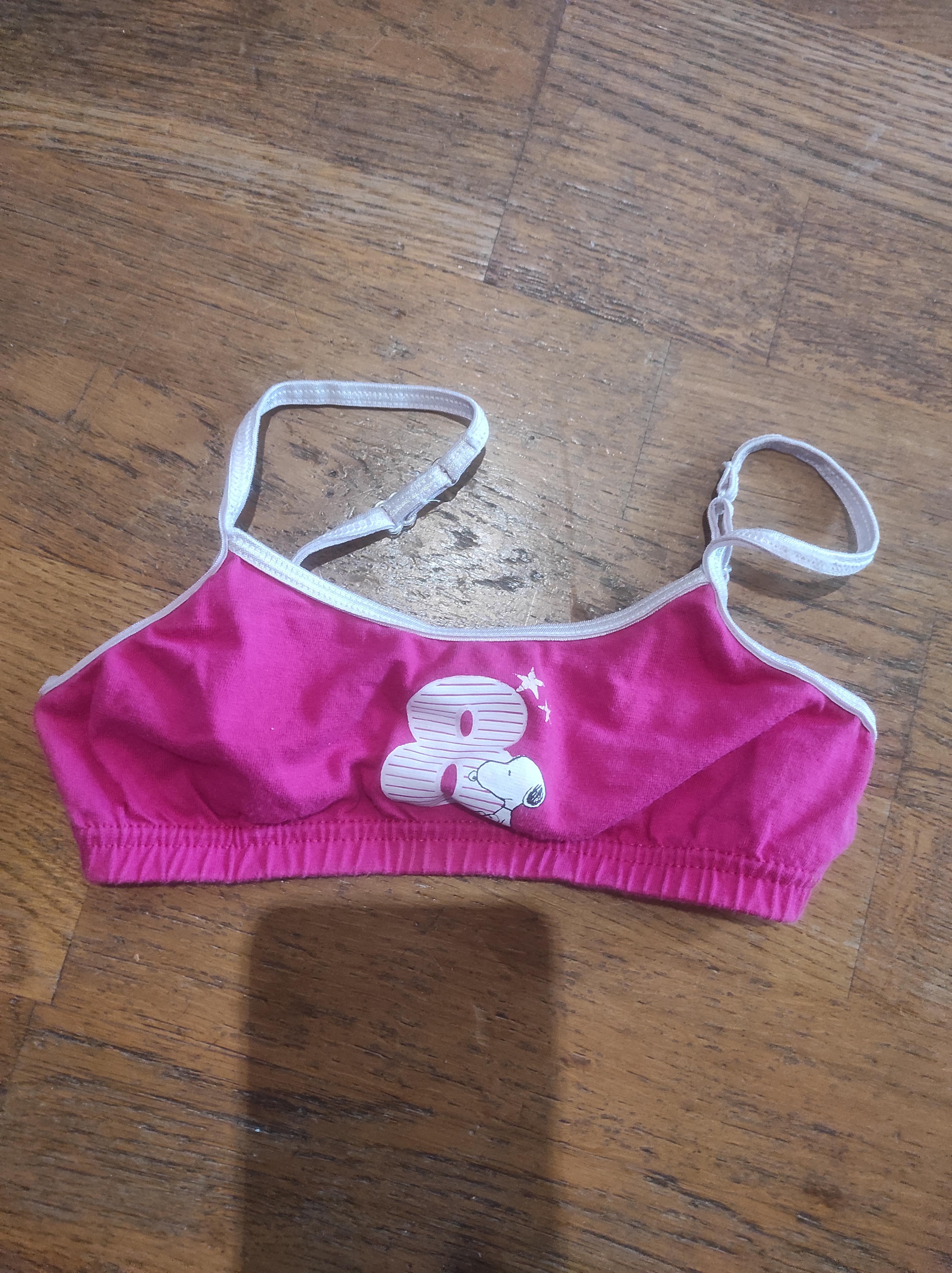 troc de troc brassière 6/8 ans image 0