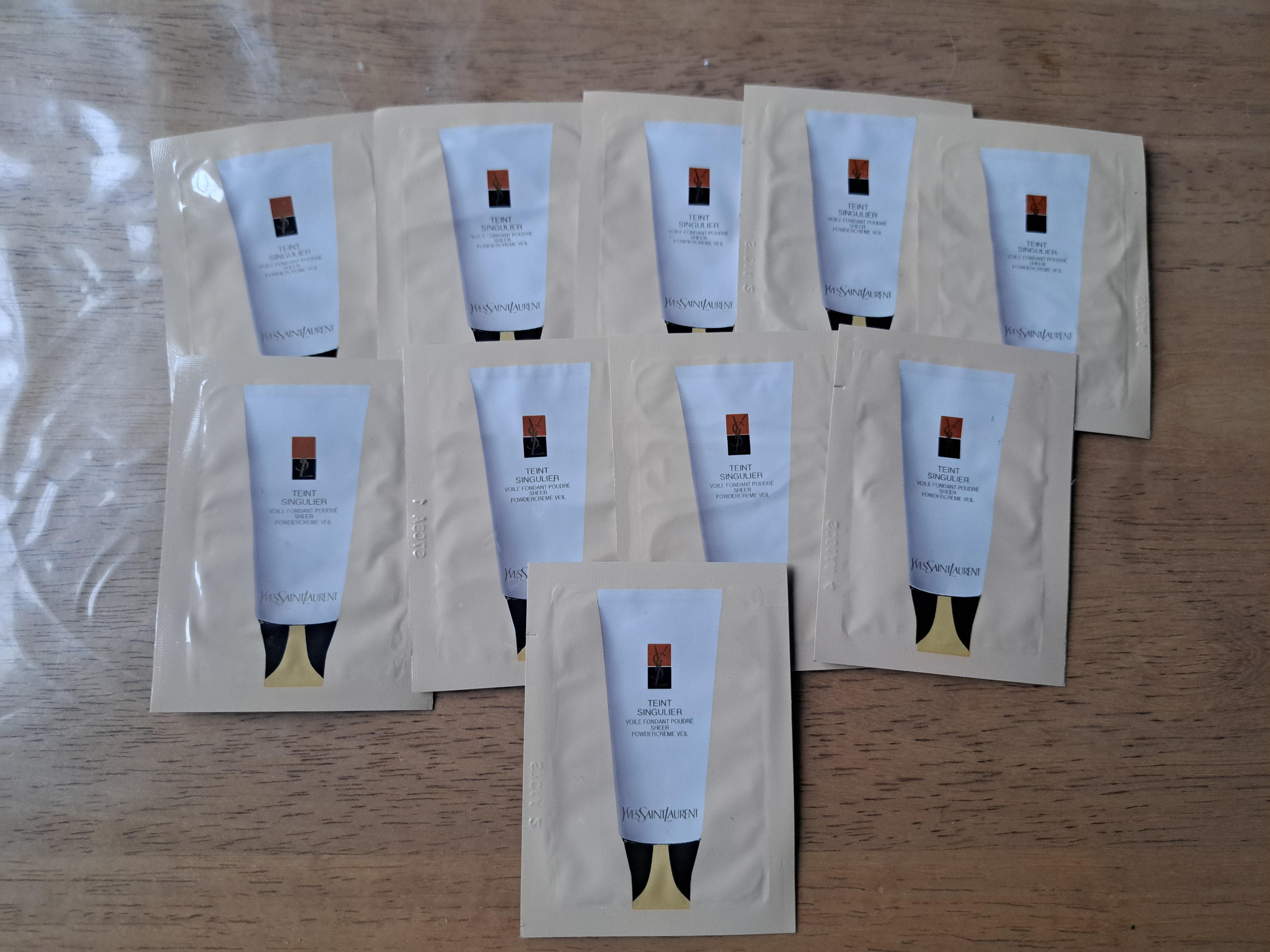 troc de troc reserve lot de 10 échantillons fond de teint yves st laurent image 0