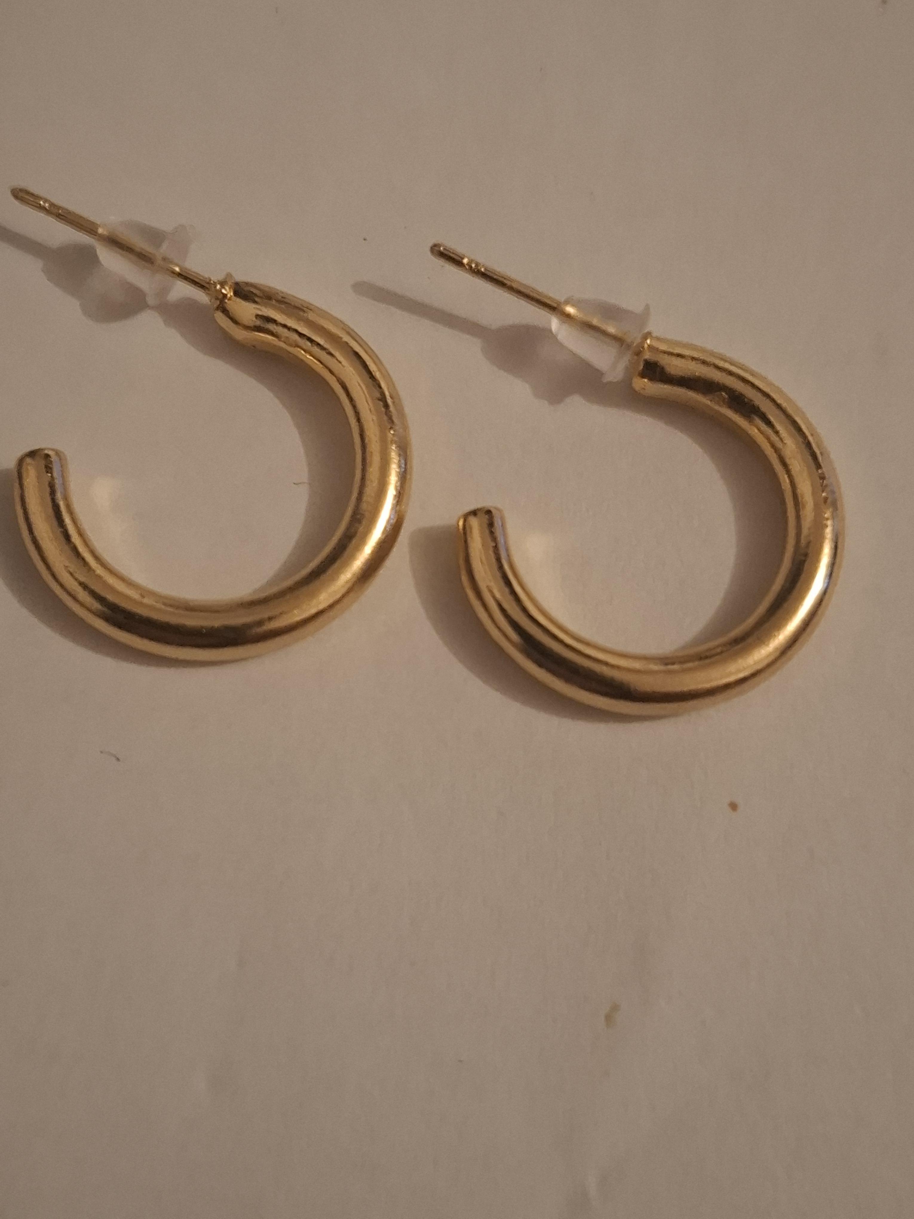 troc de troc boucles d'oreilles image 0