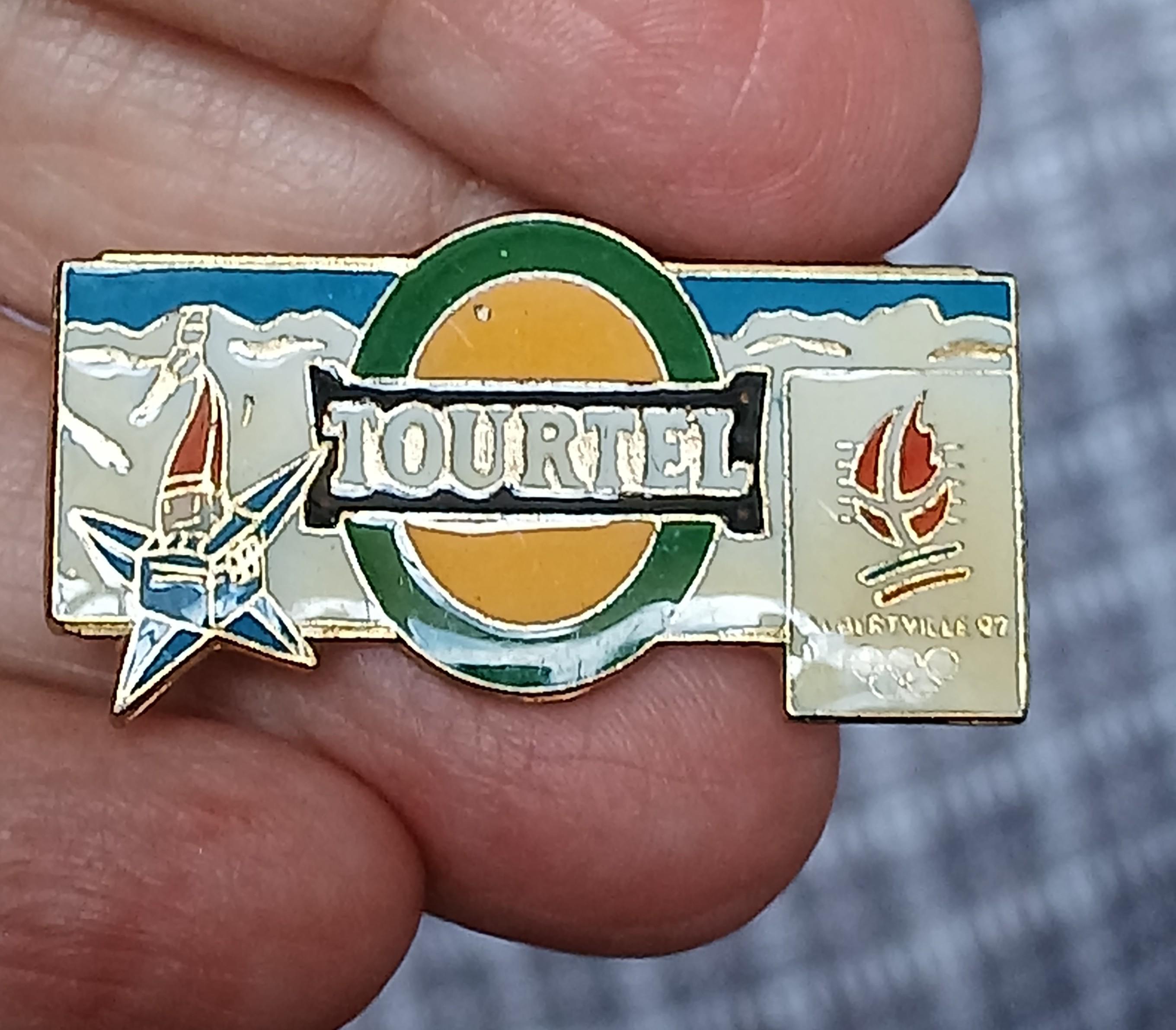 troc de troc un pins  ' tourtel ' image 0
