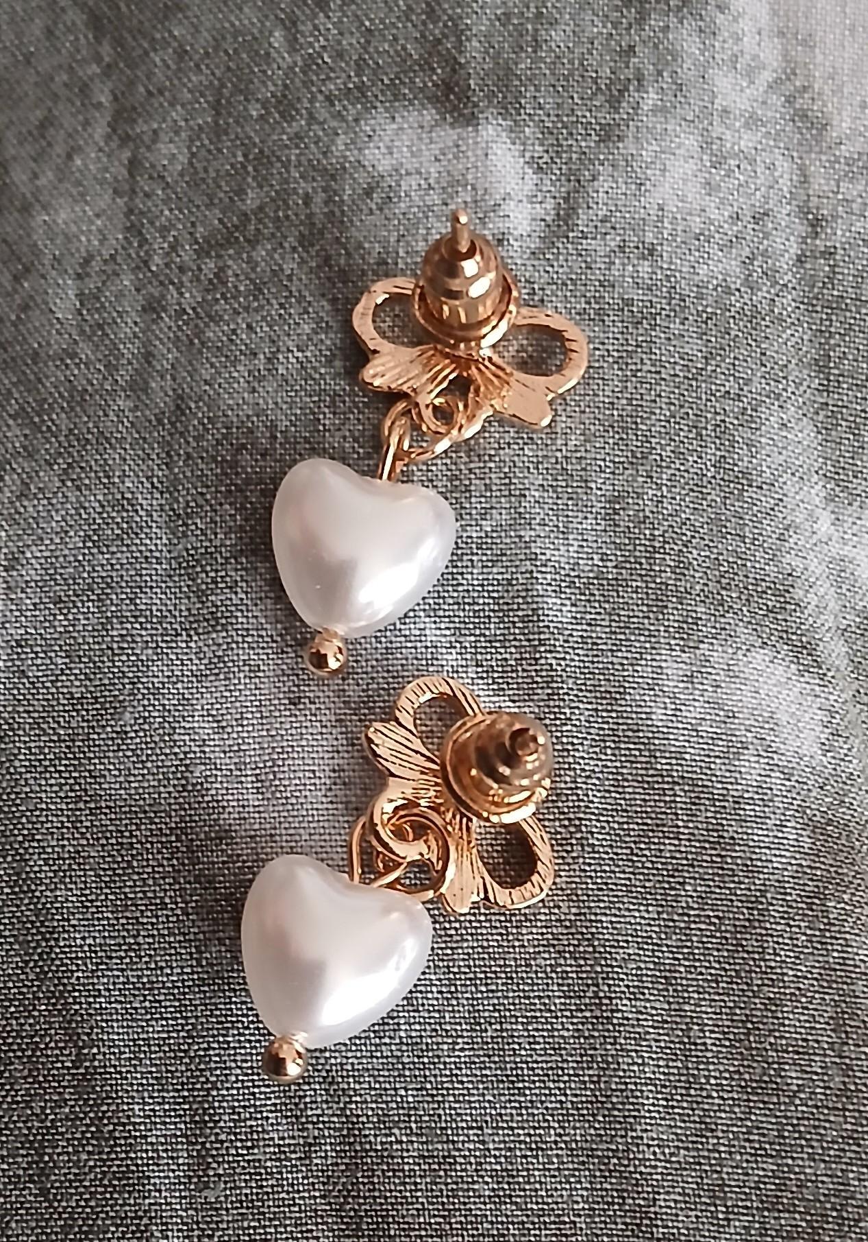 troc de troc reserver fidji une paire de boucle d oreille image 1