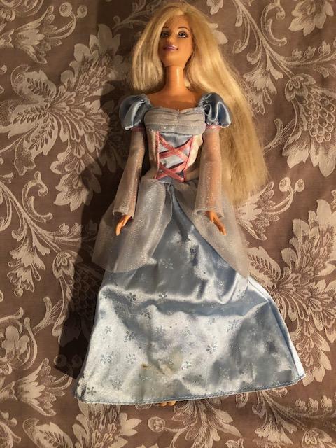 troc de troc (réservé) poupée mannequin bras et jambes articulés image 0