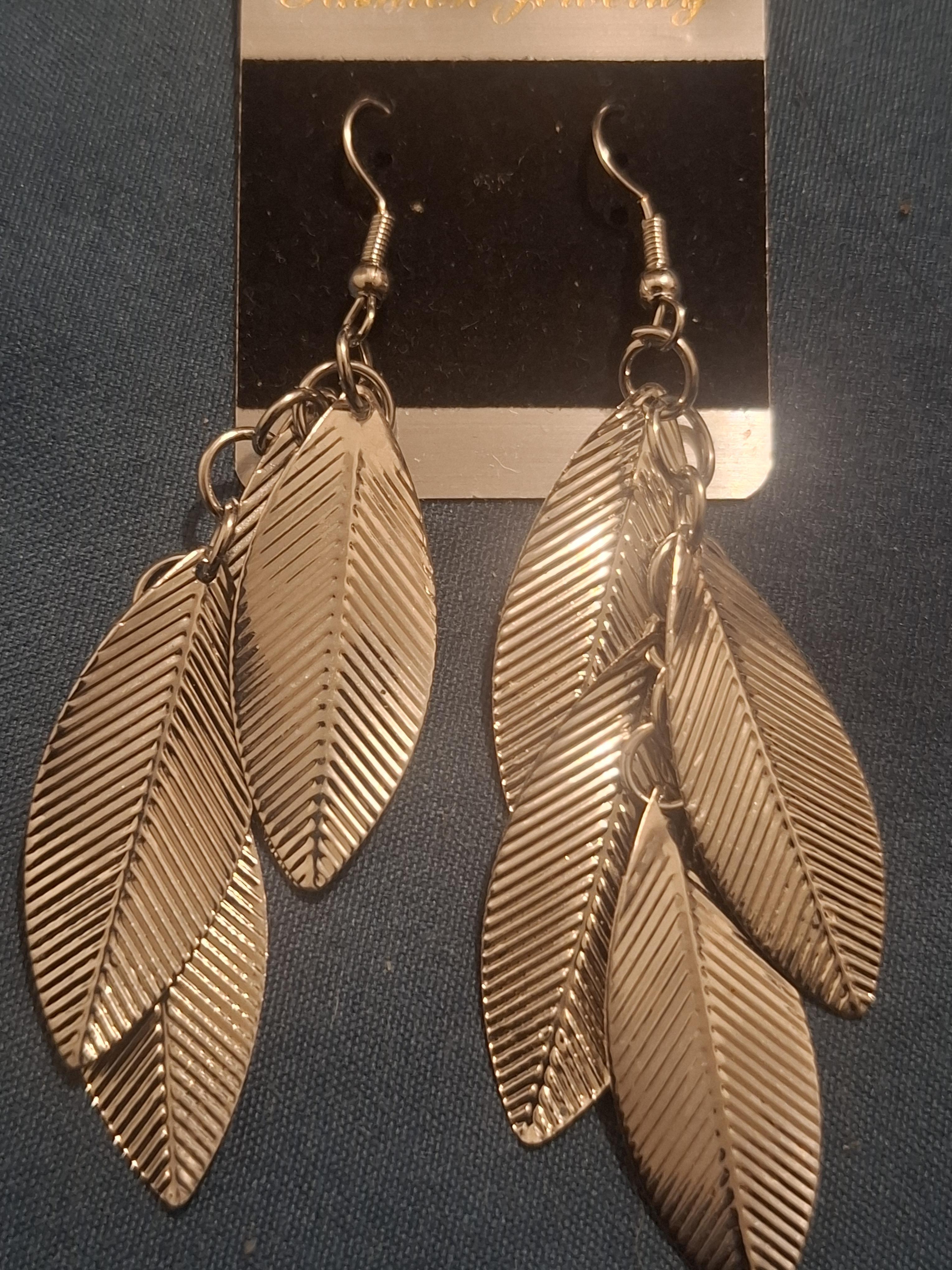 troc de troc boucles d'oreilles image 0