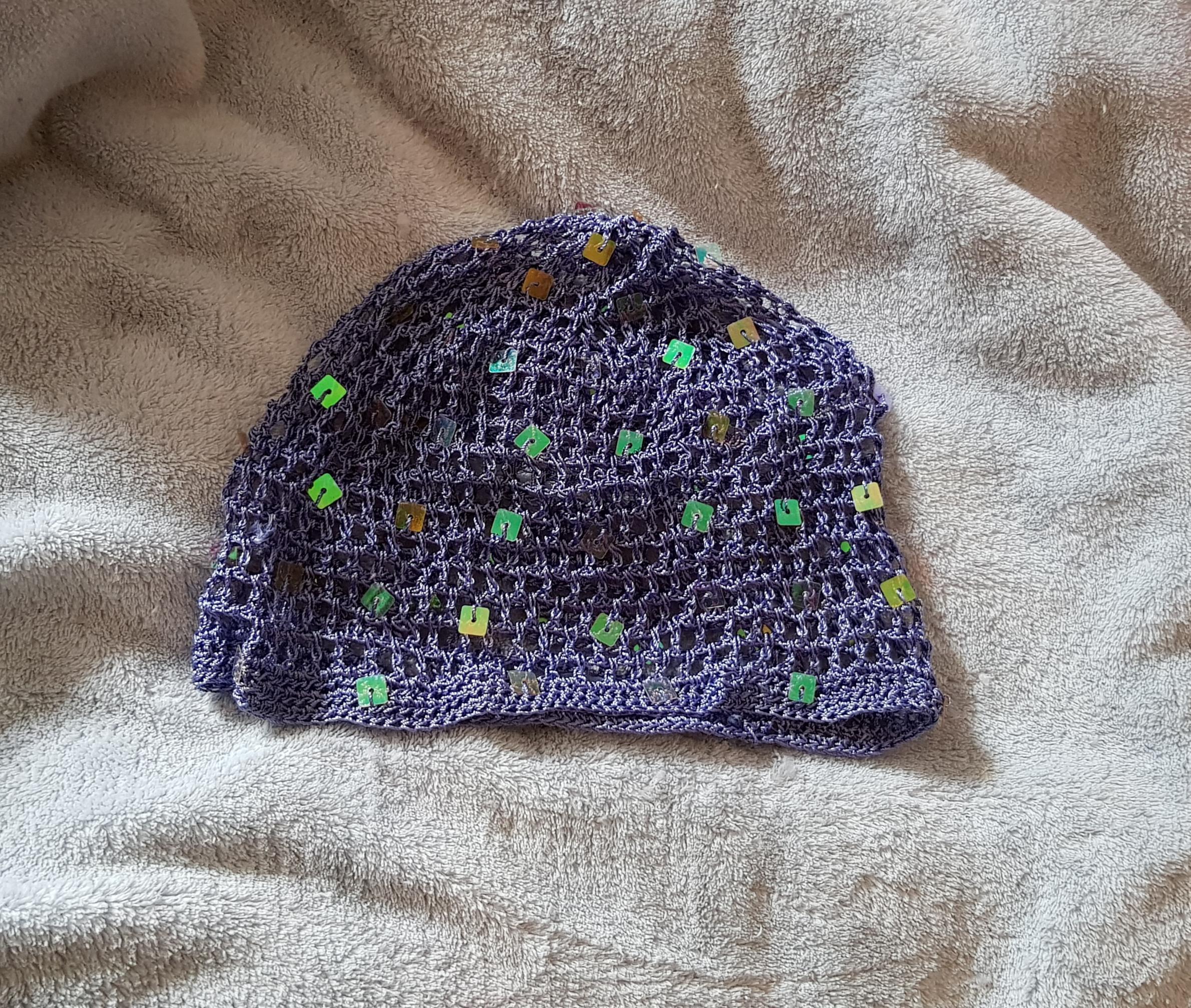 troc de troc sorte de bonnet au crochet ajouré image 0
