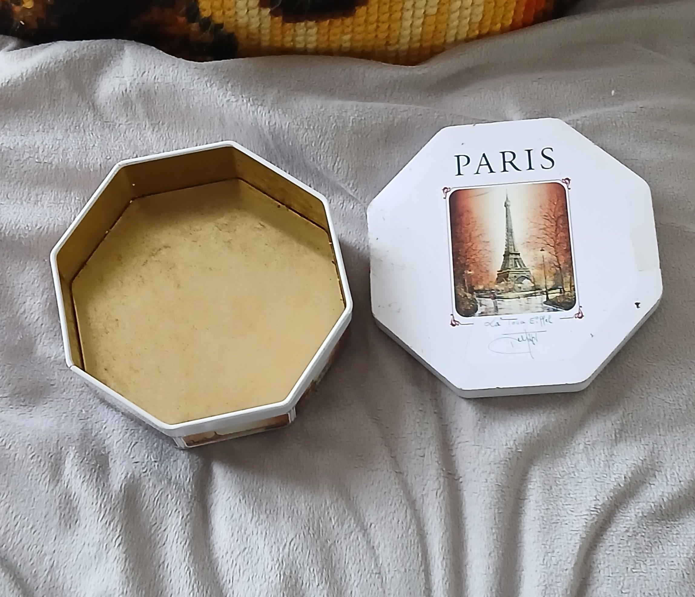 troc de troc une boîte en fer image 2