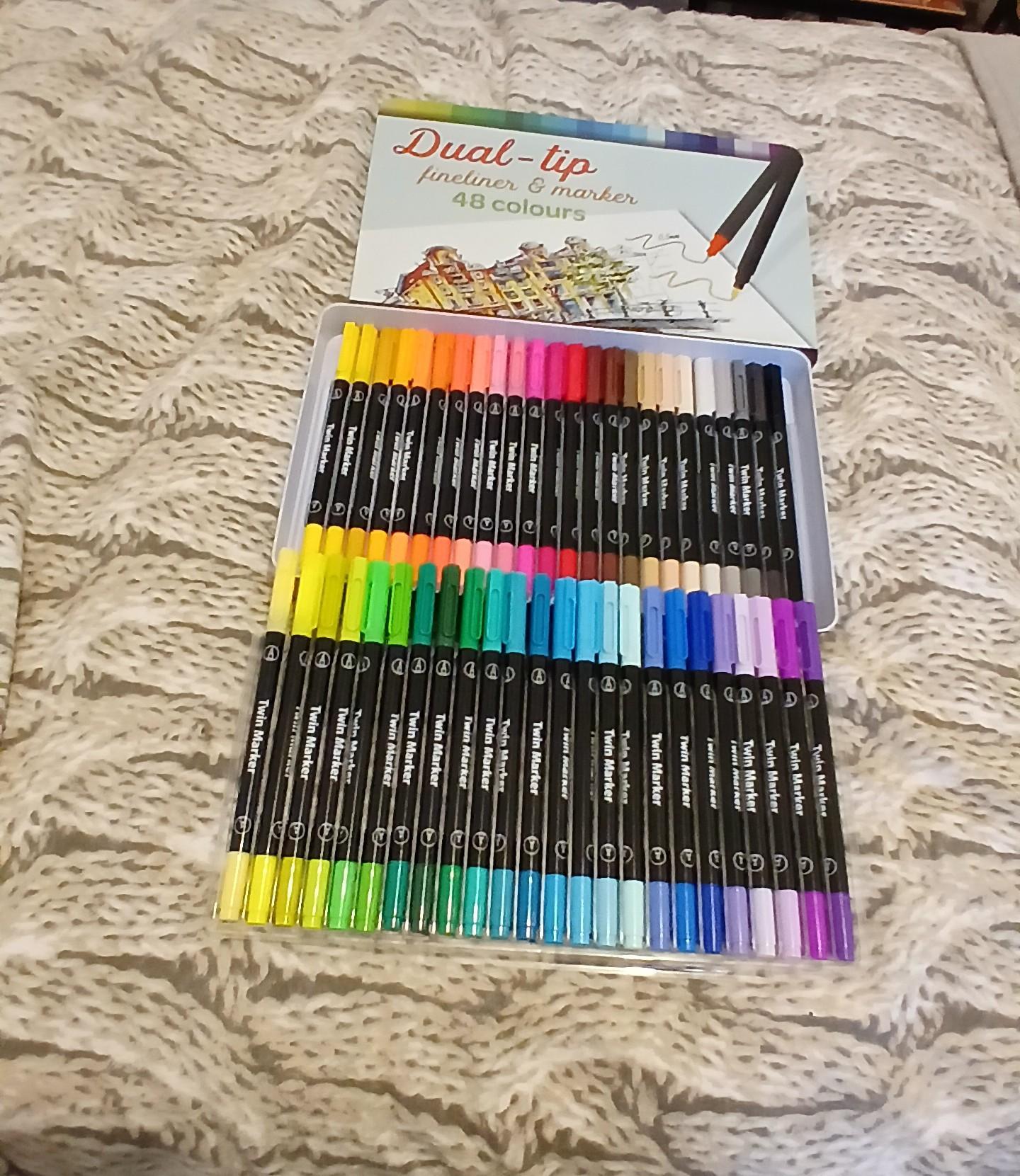 troc de troc reserver celvi. une boîte de 48 feutres image 2