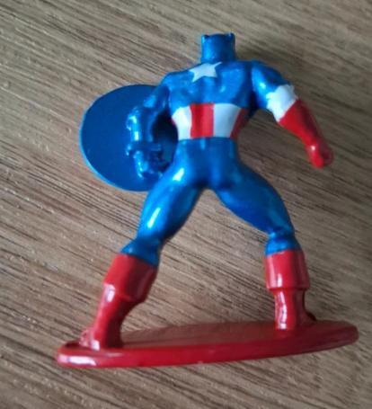troc de troc *reserve* petite figurine métal marvel captain america image 1