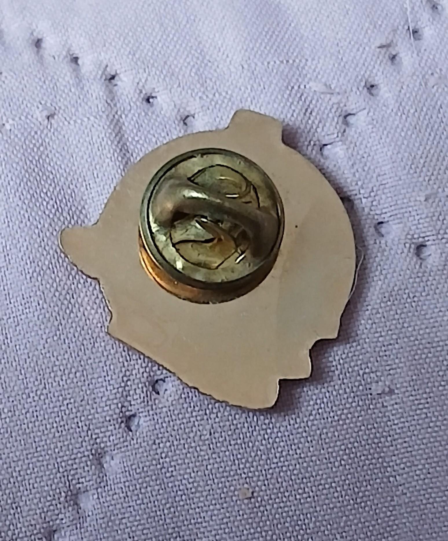 troc de troc reserver. un pins image 2
