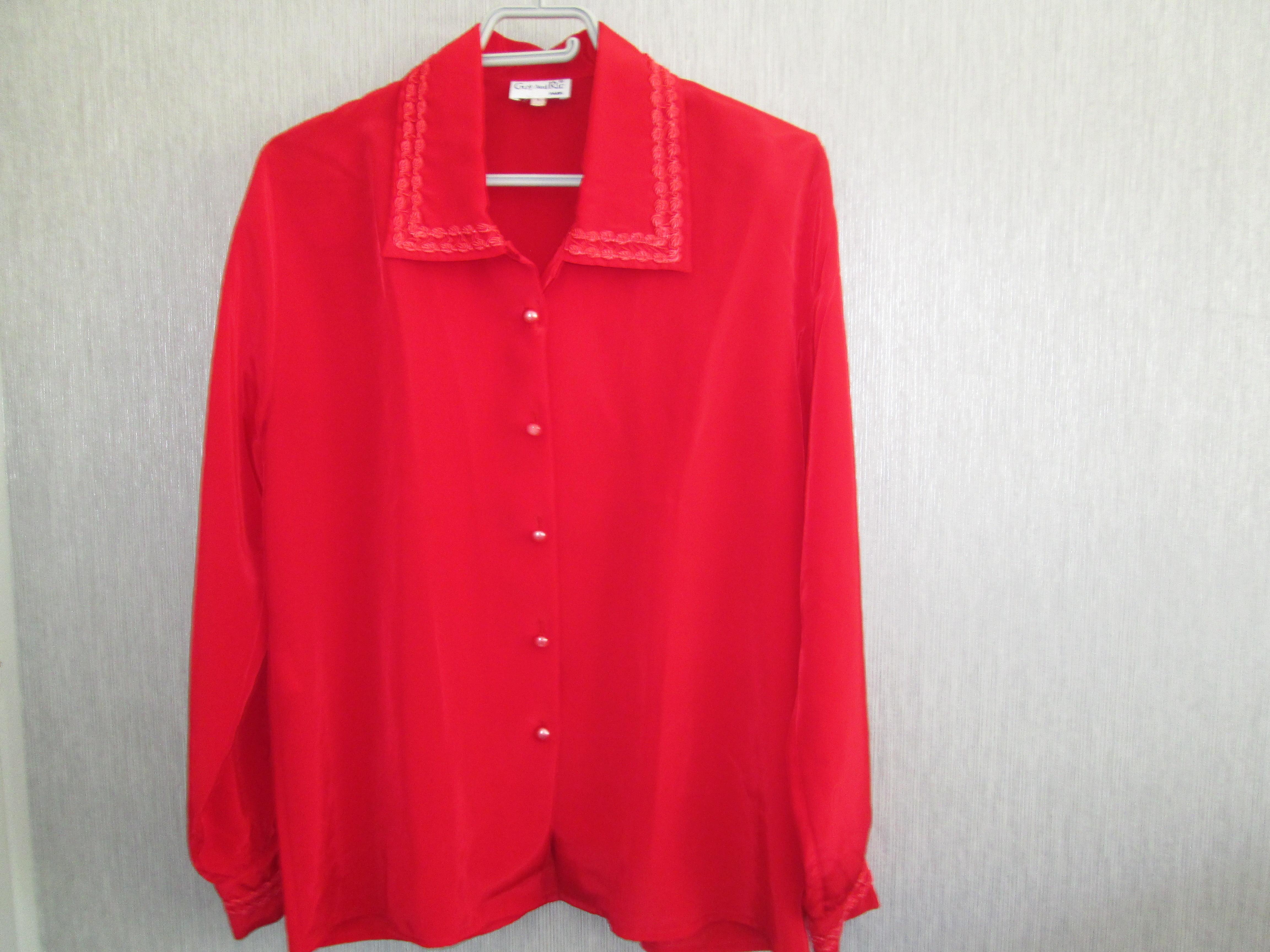 troc de troc chemisier rouge taille 1 6 noisettes image 0