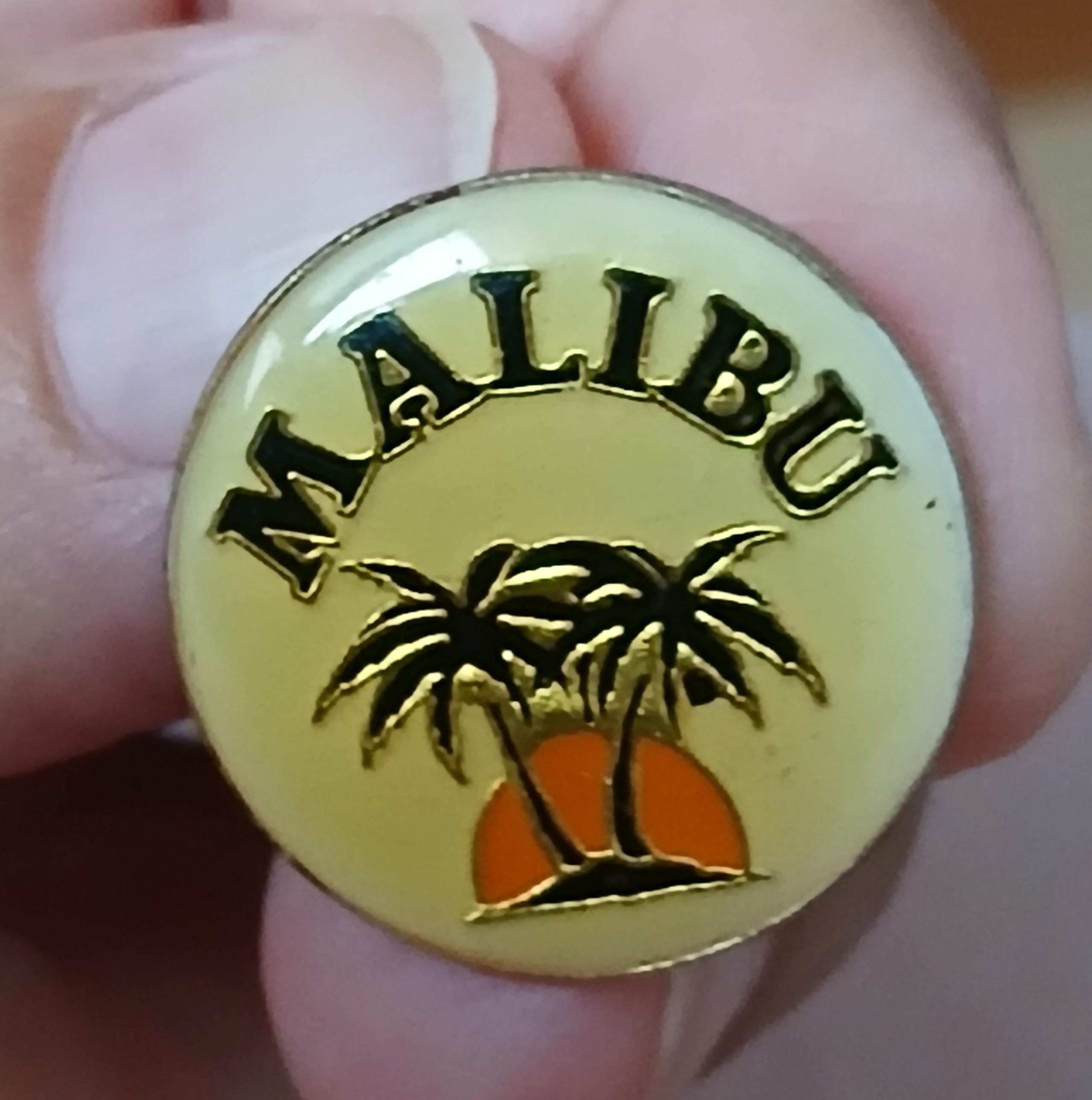 troc de troc reserver. pins ' malibu ' image 0