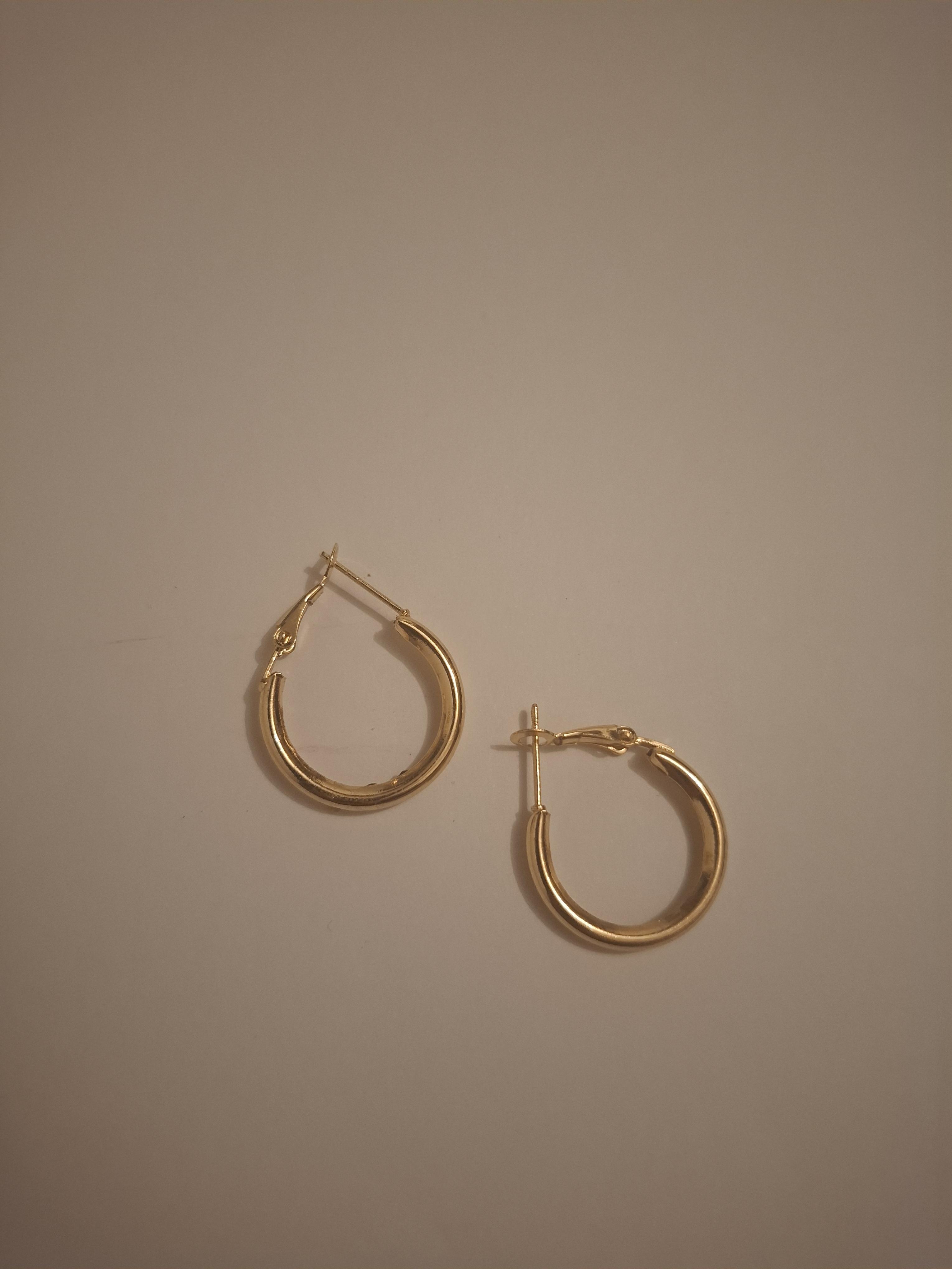 troc de troc boucles d'oreilles image 0