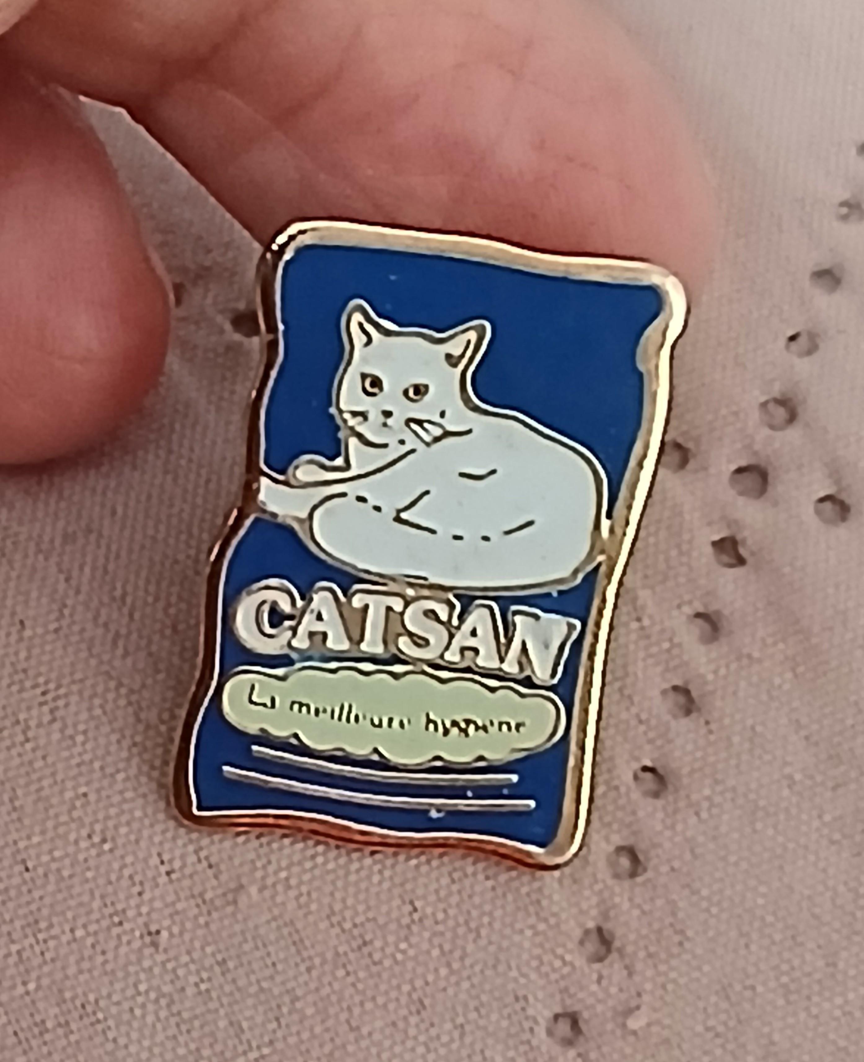 troc de troc reserver. pins ' catsan ' image 1