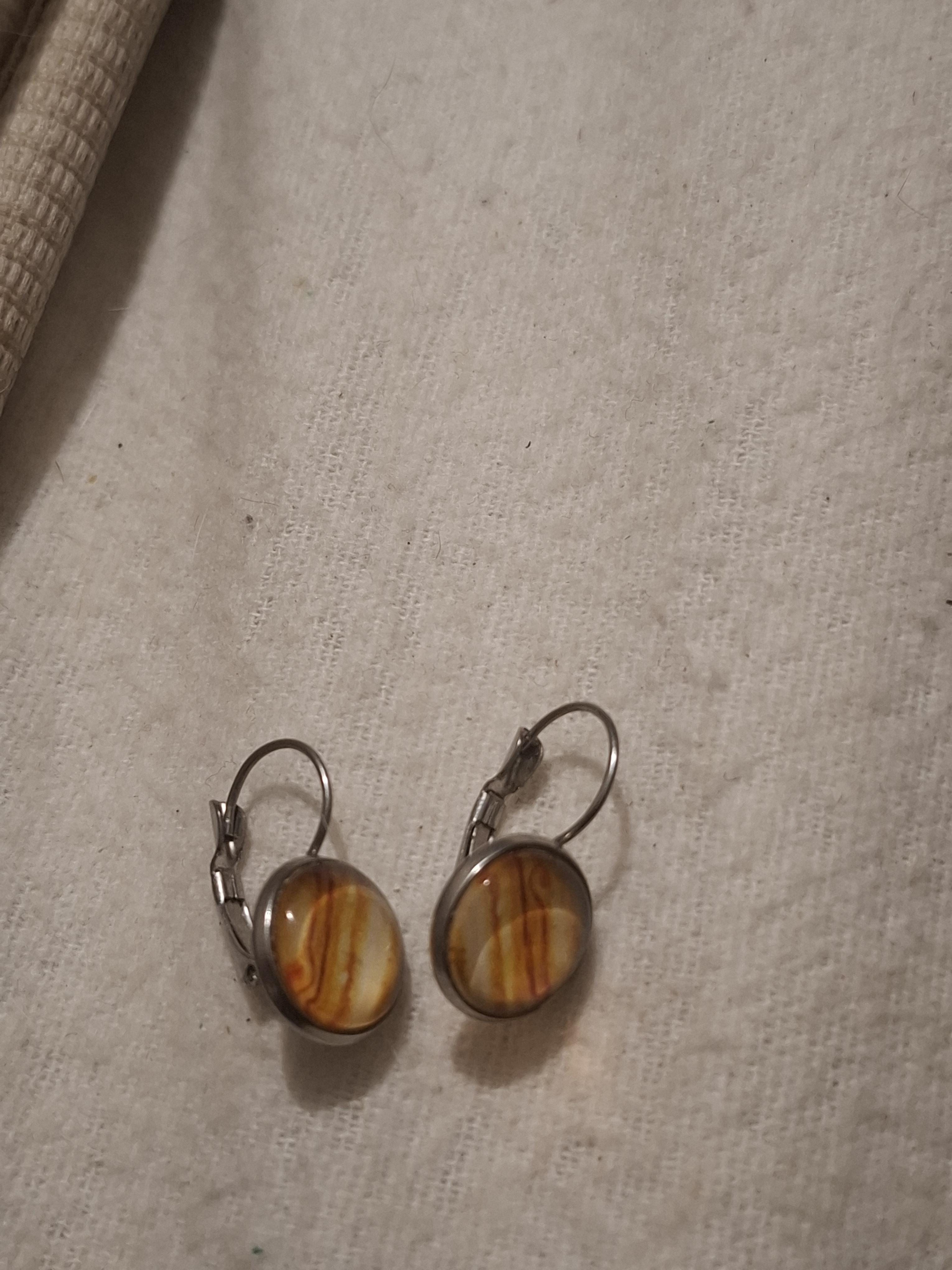 troc de troc boucles d'oreilles image 0