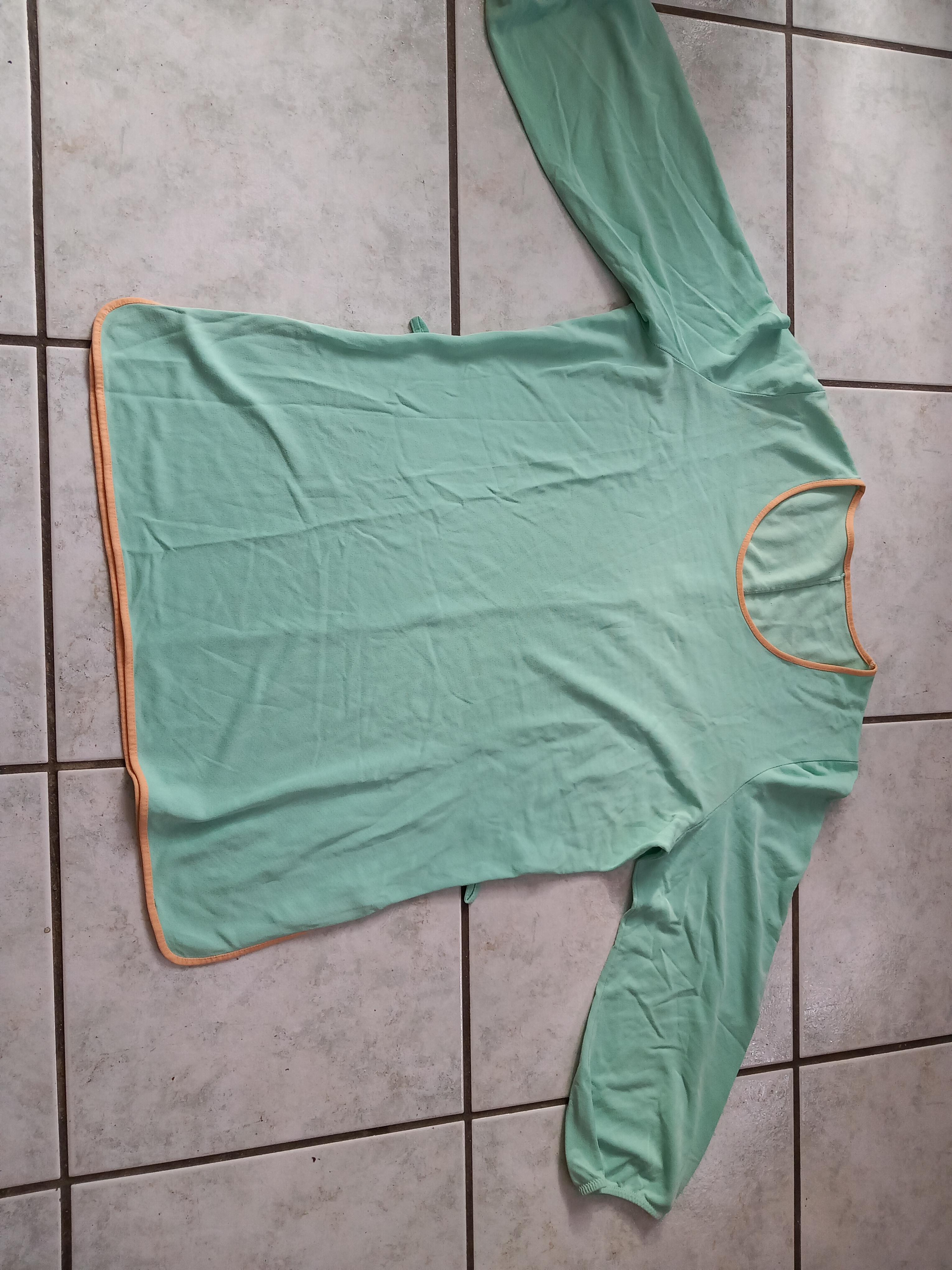 troc de troc haut de pyjama taille 46 / 48 envoi compris image 0