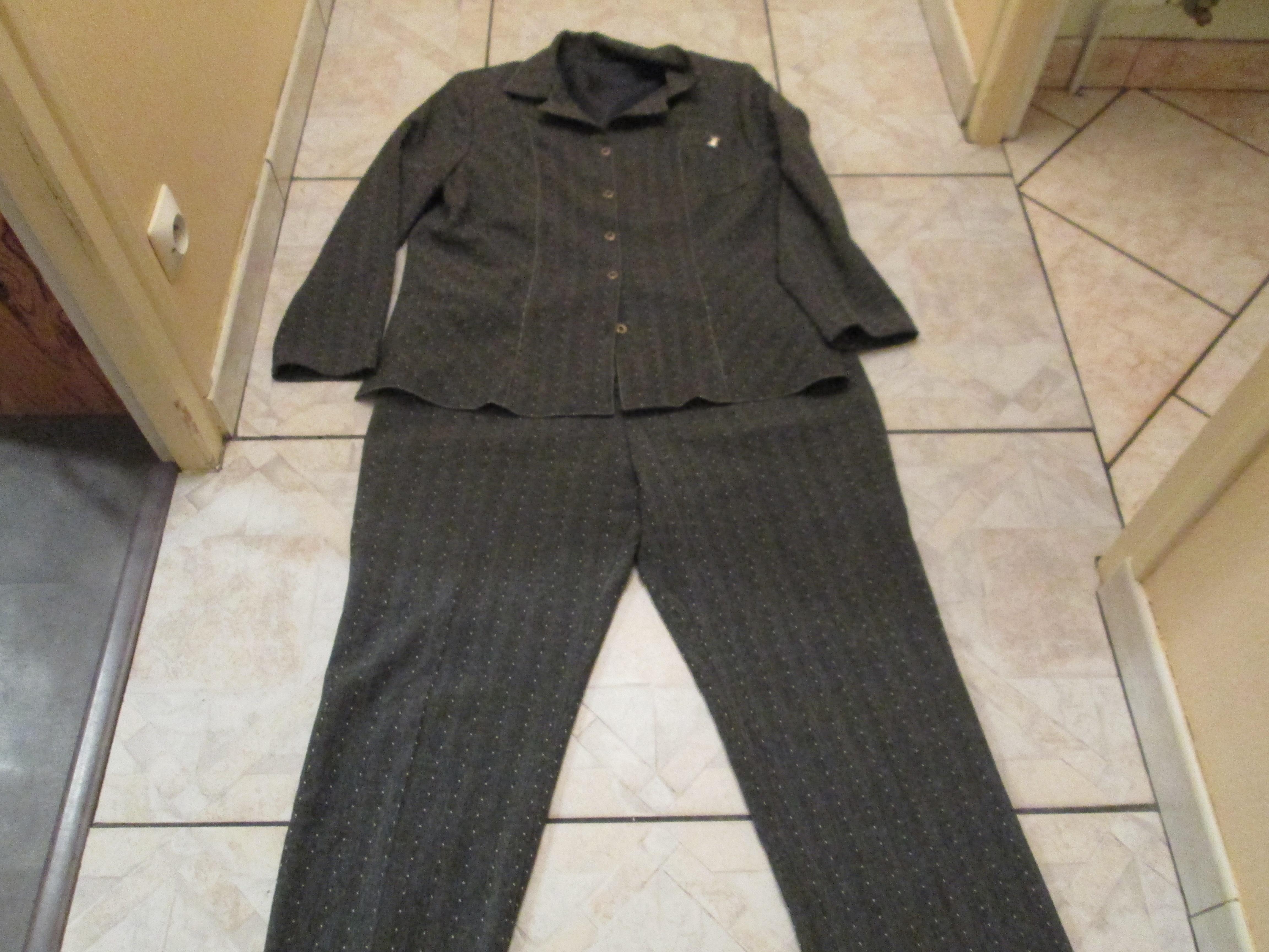 troc de troc très joli ensemble taille 50 30 noisettes image 0