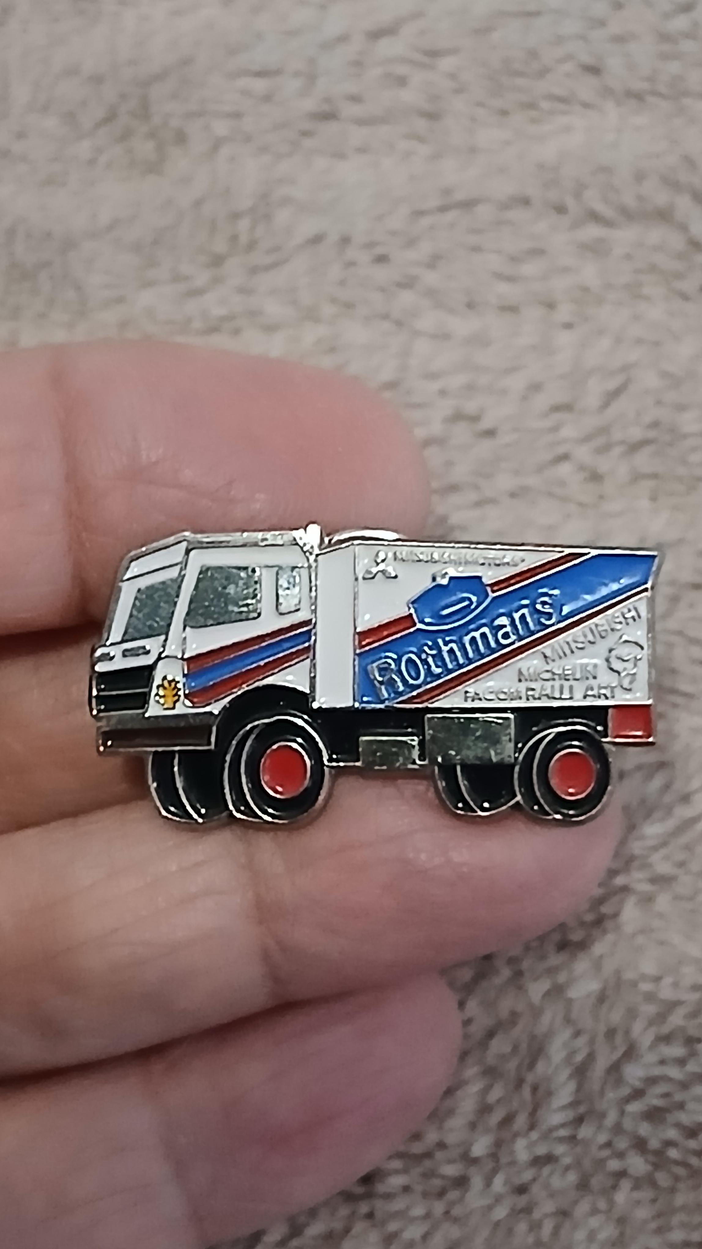 troc de troc reserver sophie un pins image 0