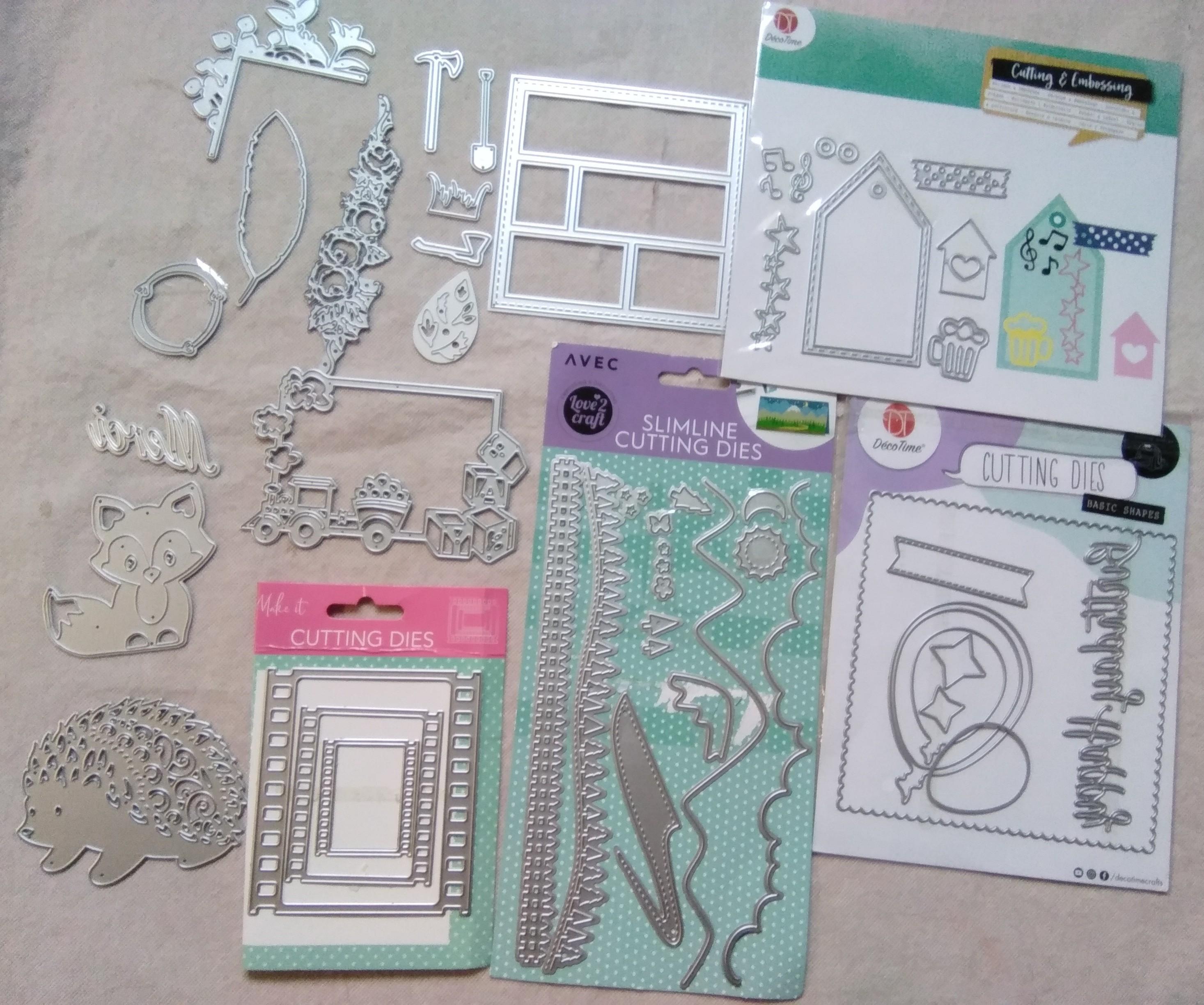 troc de troc reserve et envoyé lot matrices de découpe, loisirs créatifs, très bon état image 0