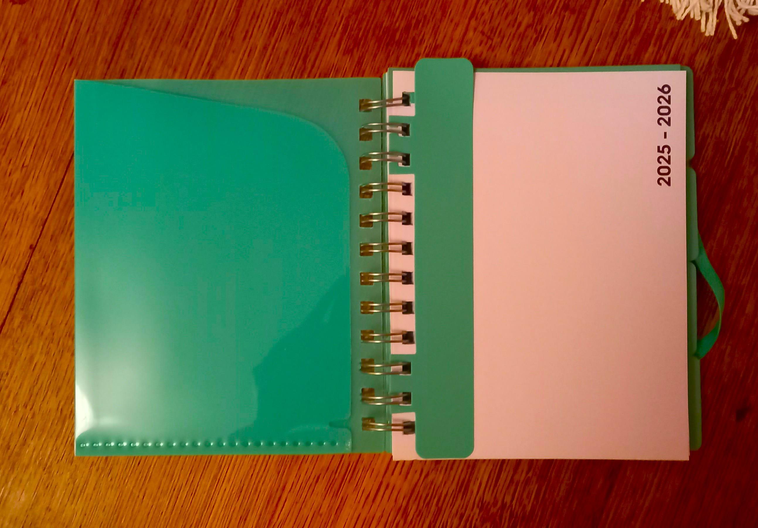 troc de troc agenda 2025-2026 bleu turquoise. image 0