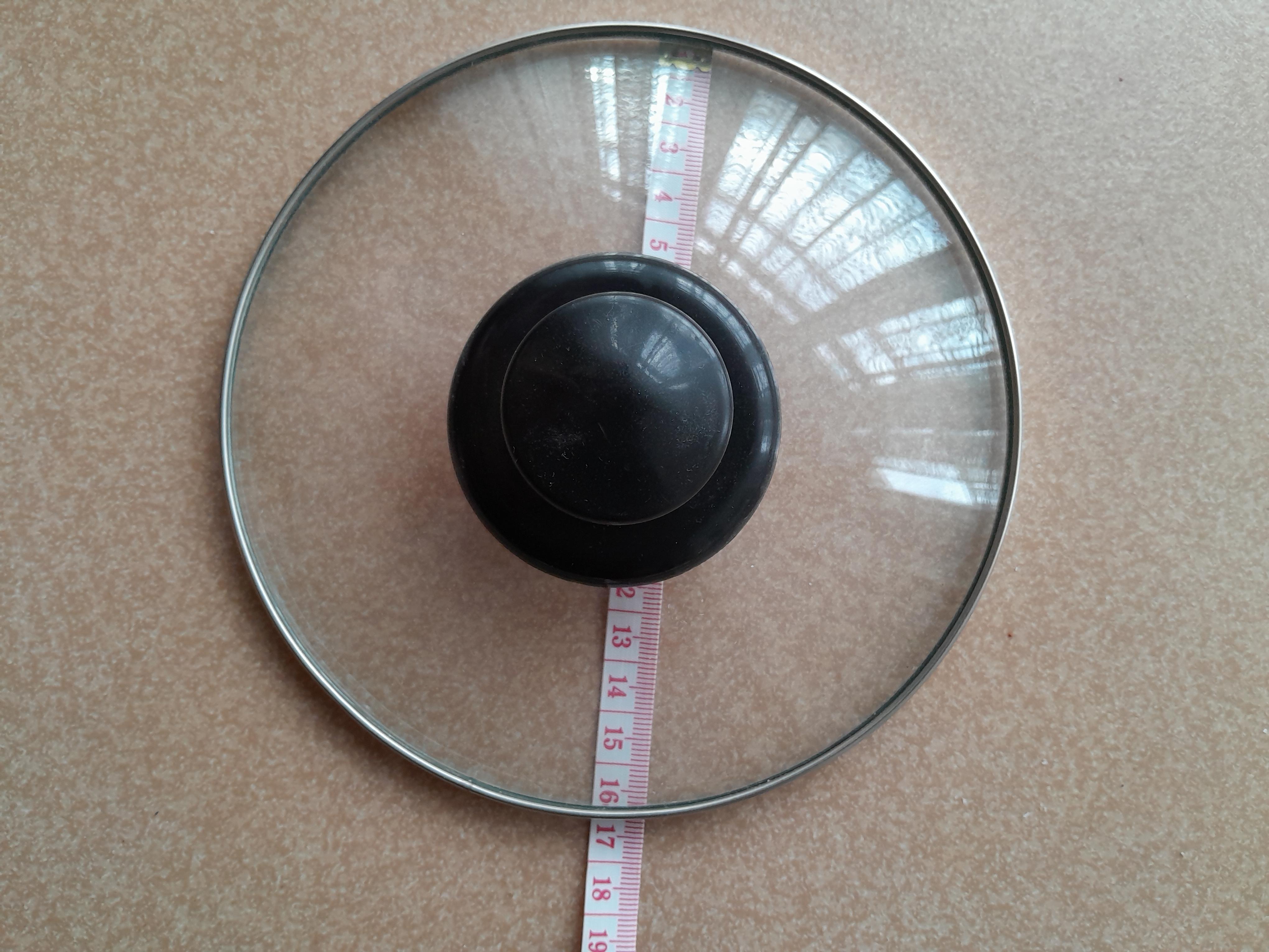 troc de troc reservee couvercle en verre très bon etat image 1