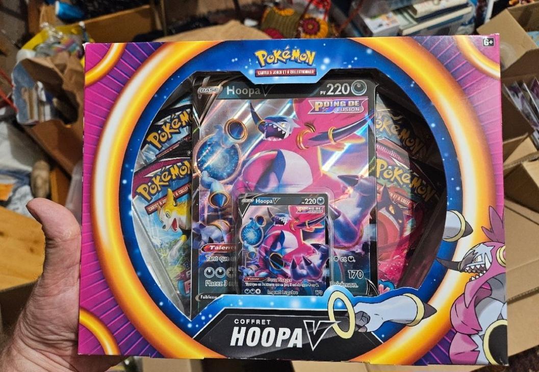troc de troc coffret pokemon hoopa v + 1 bundle 151 image 0