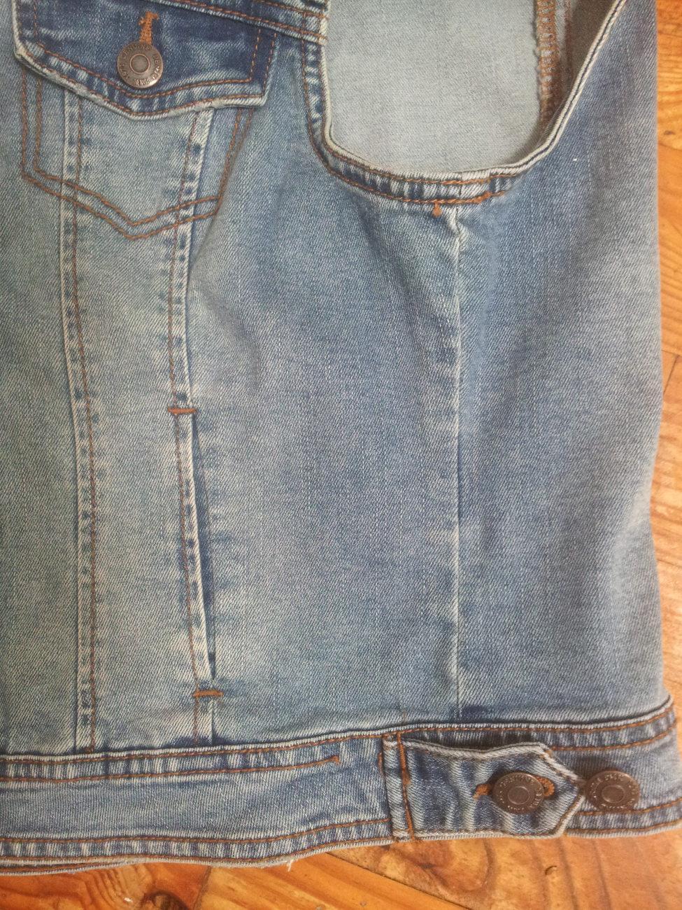 troc de troc petit gilet en jean taille 34 image 2