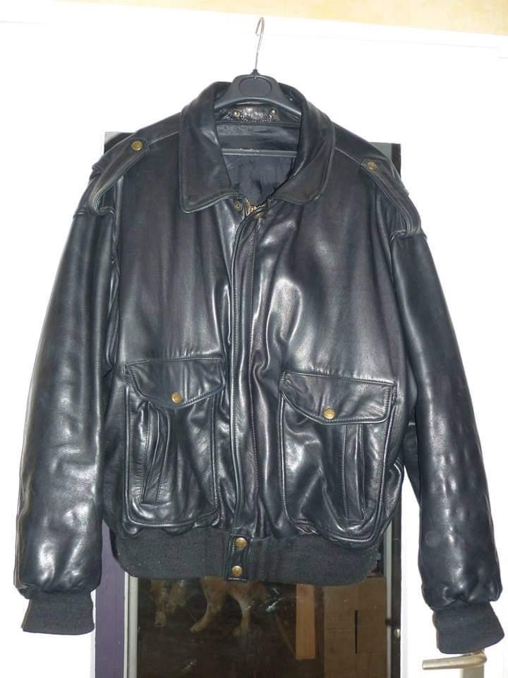 troc de troc blouson de cuir contre alimentation image 0