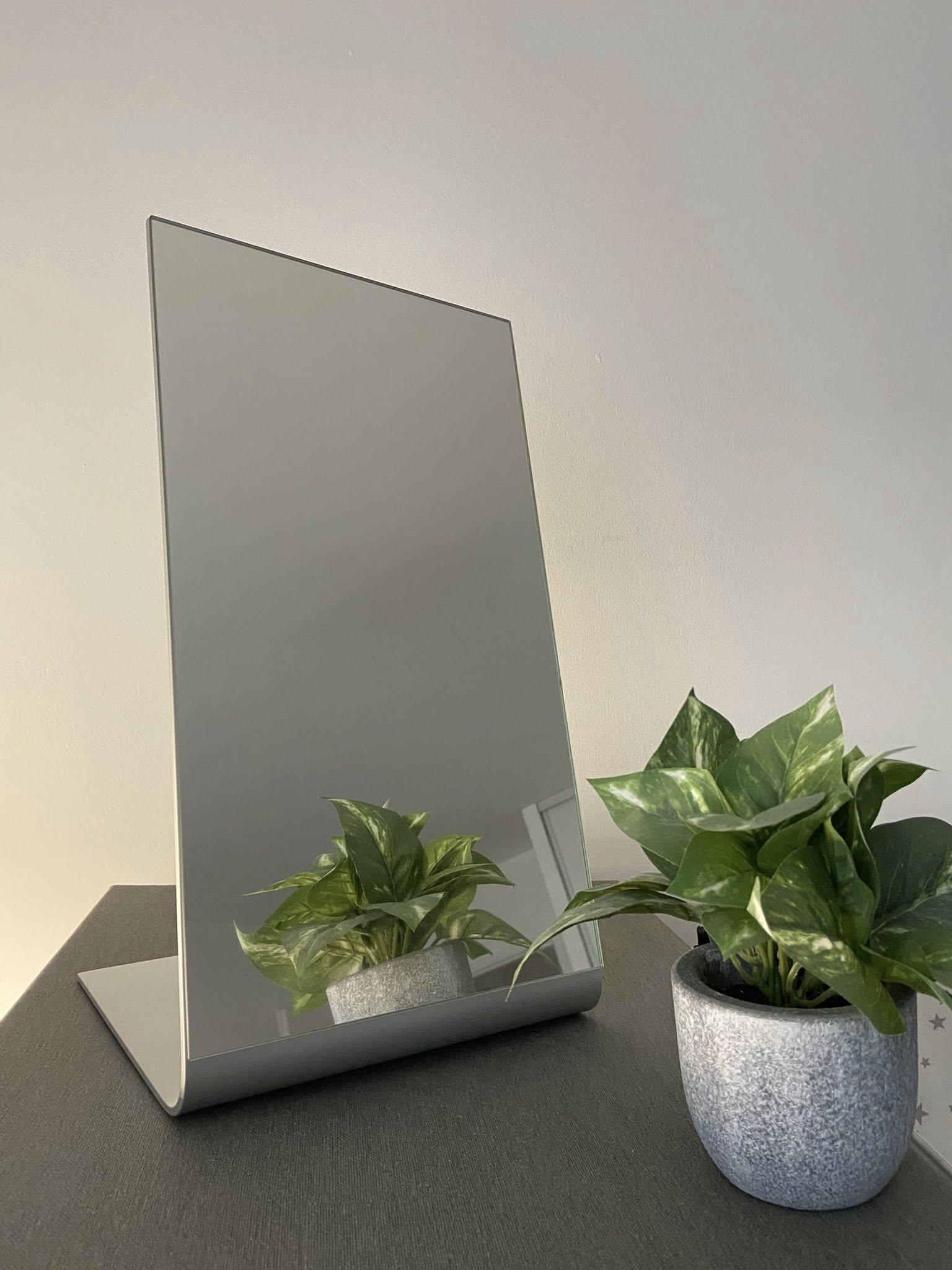 troc de troc miroir ikea tysnes (miroir de table épuré) état neuf image 0