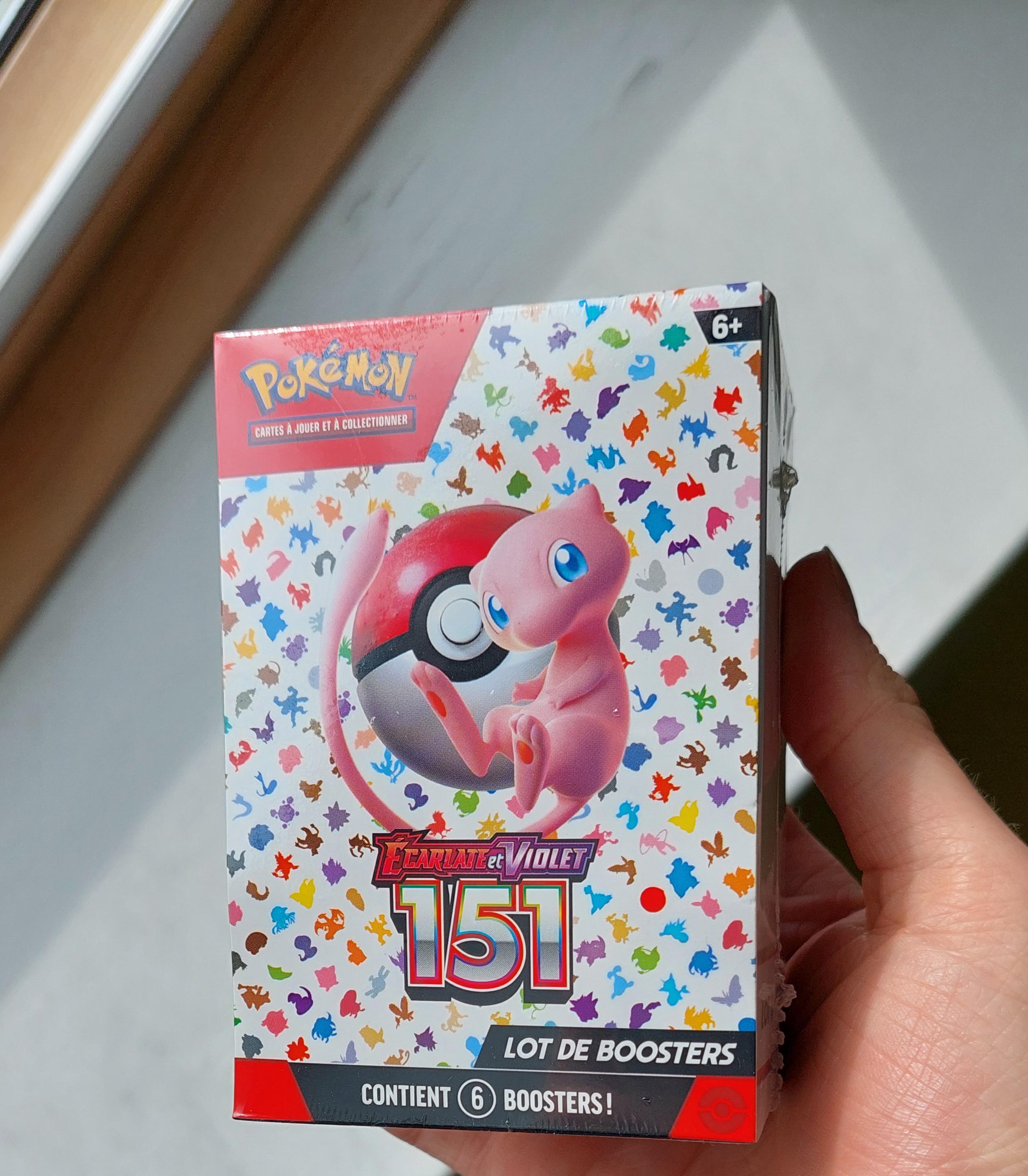 troc de troc coffret pokemon hoopa v + 1 bundle 151 image 1