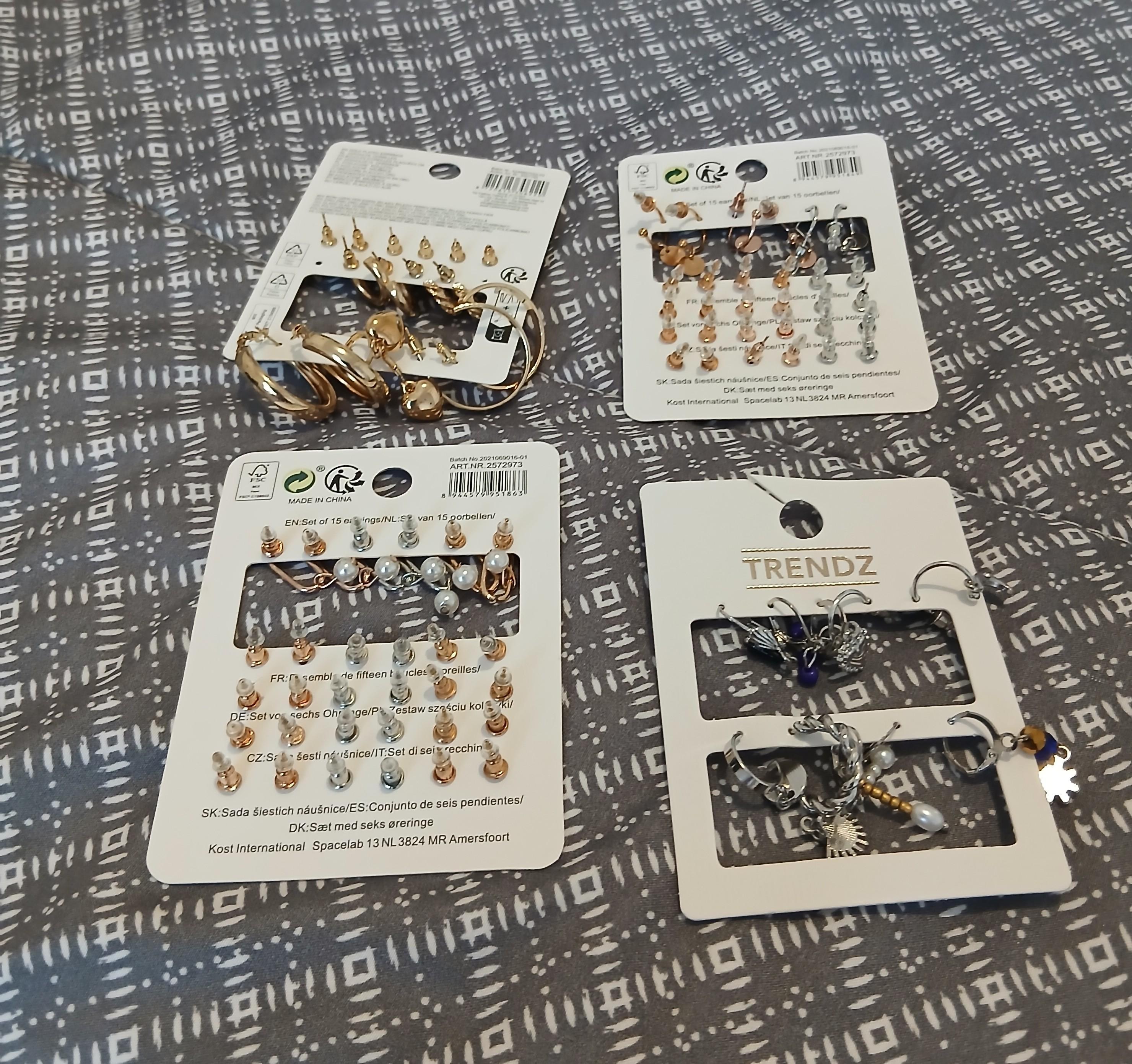 troc de troc reserver maria. lots de boucles d oreilles " maria reserver " image 2