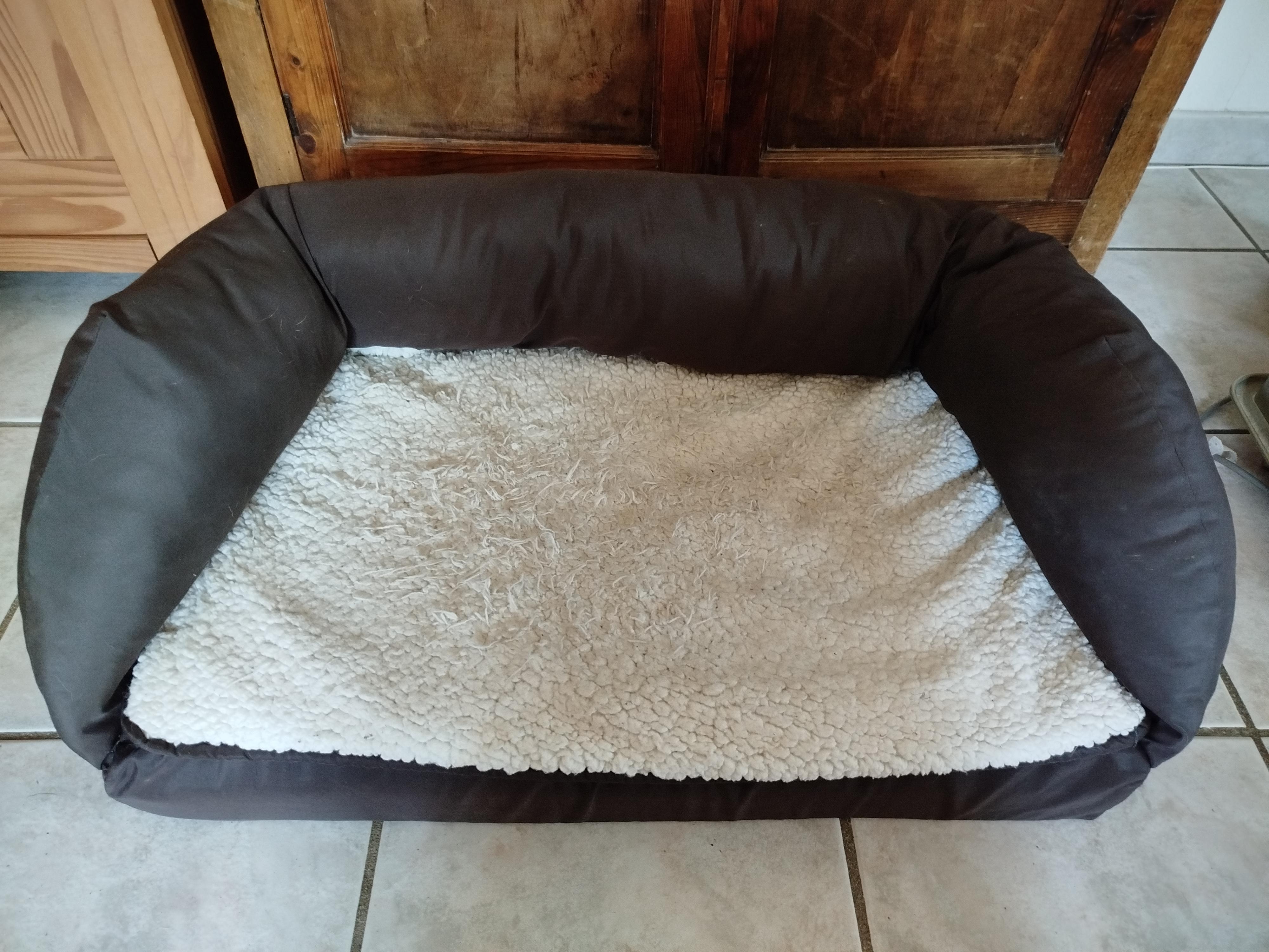 troc de troc coussin canapé pour chien image 0