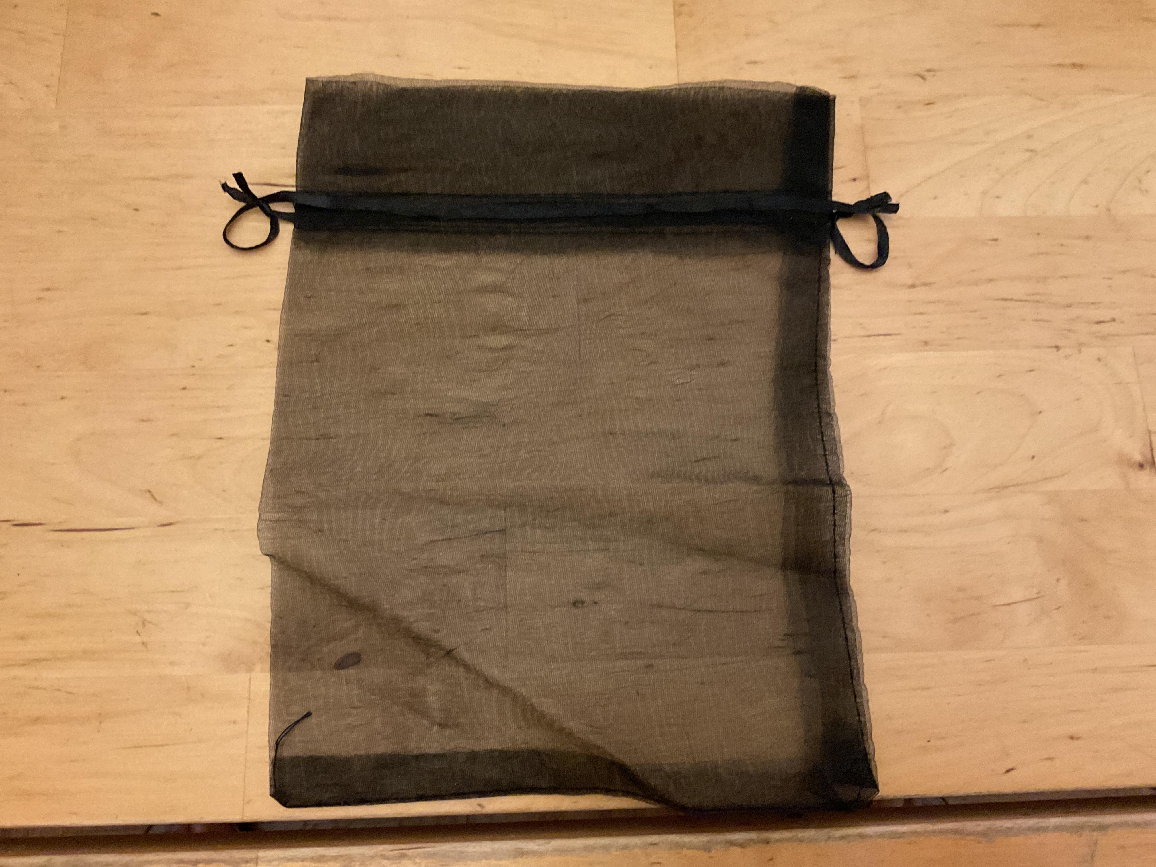 troc de troc pochette organdi image 0