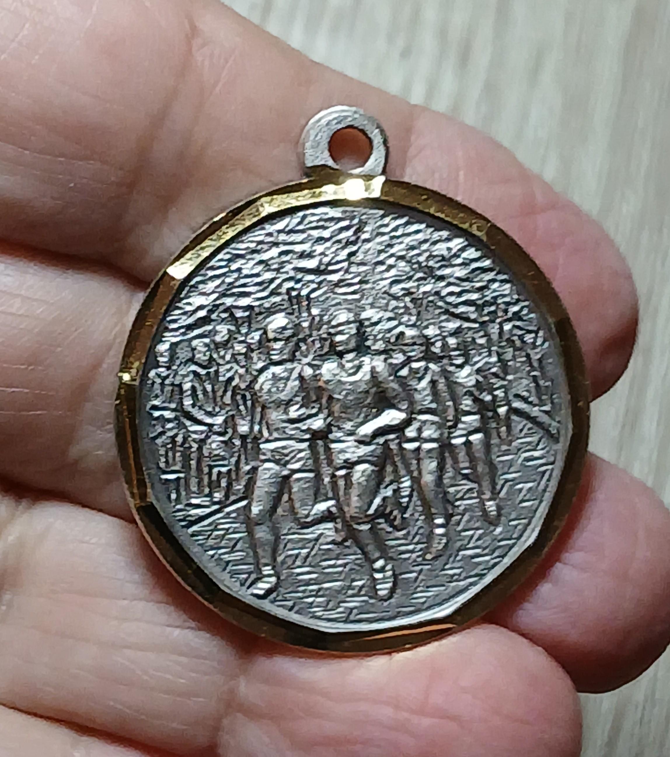 troc de troc une pièce sport image 0