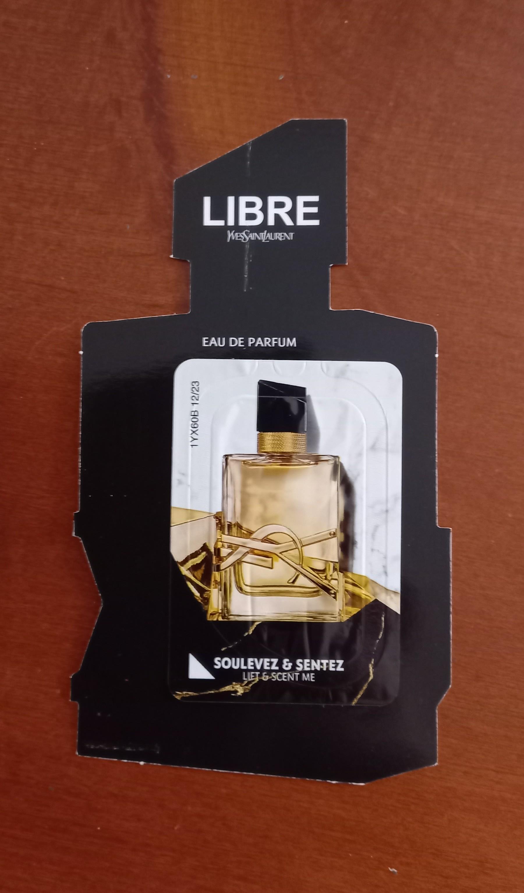 troc de troc echantillon parfum "libre". reserve. image 0