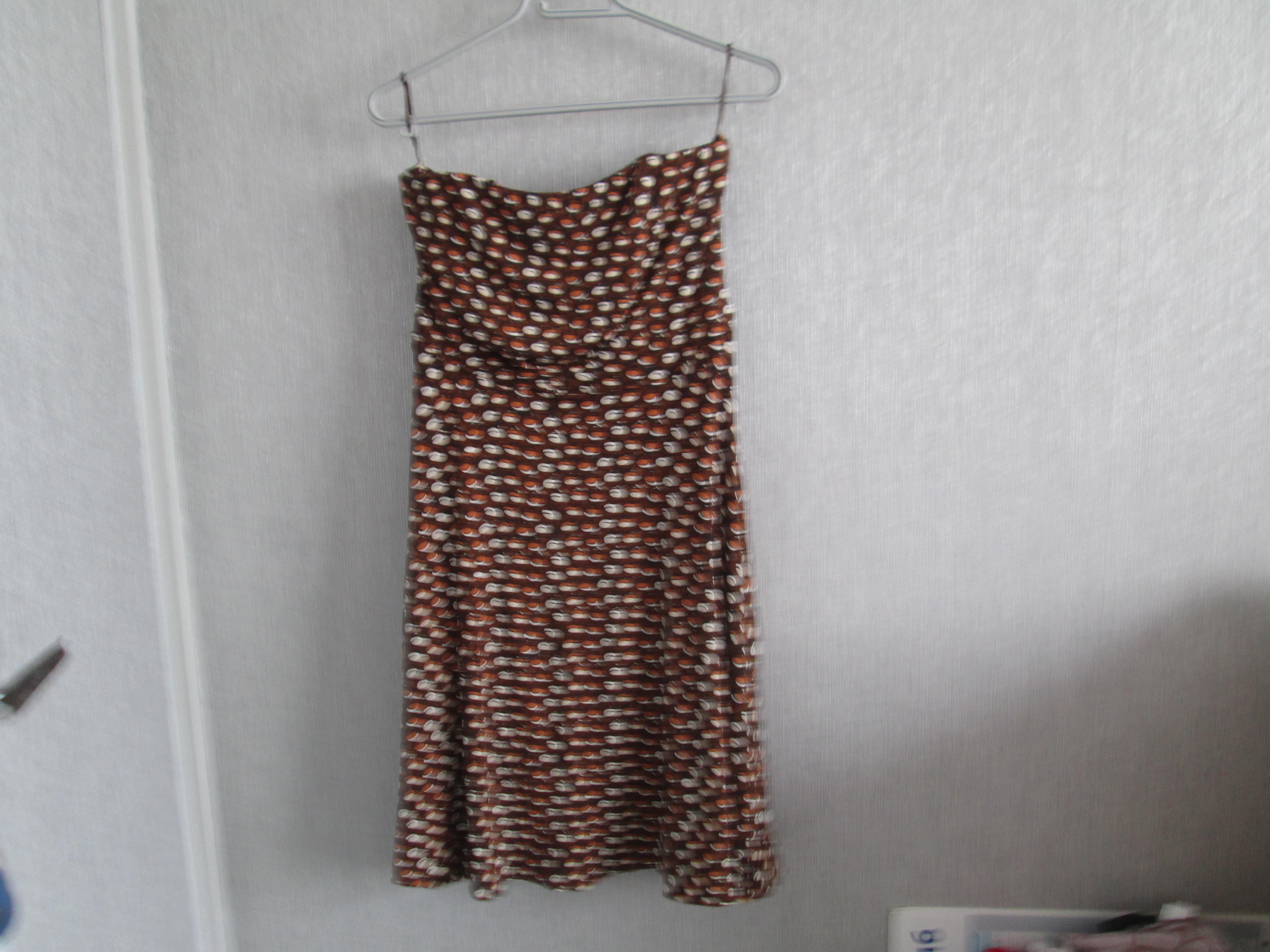 troc de troc robe marron taille 44 petit dessin sans bretelles 10 noisettes image 0