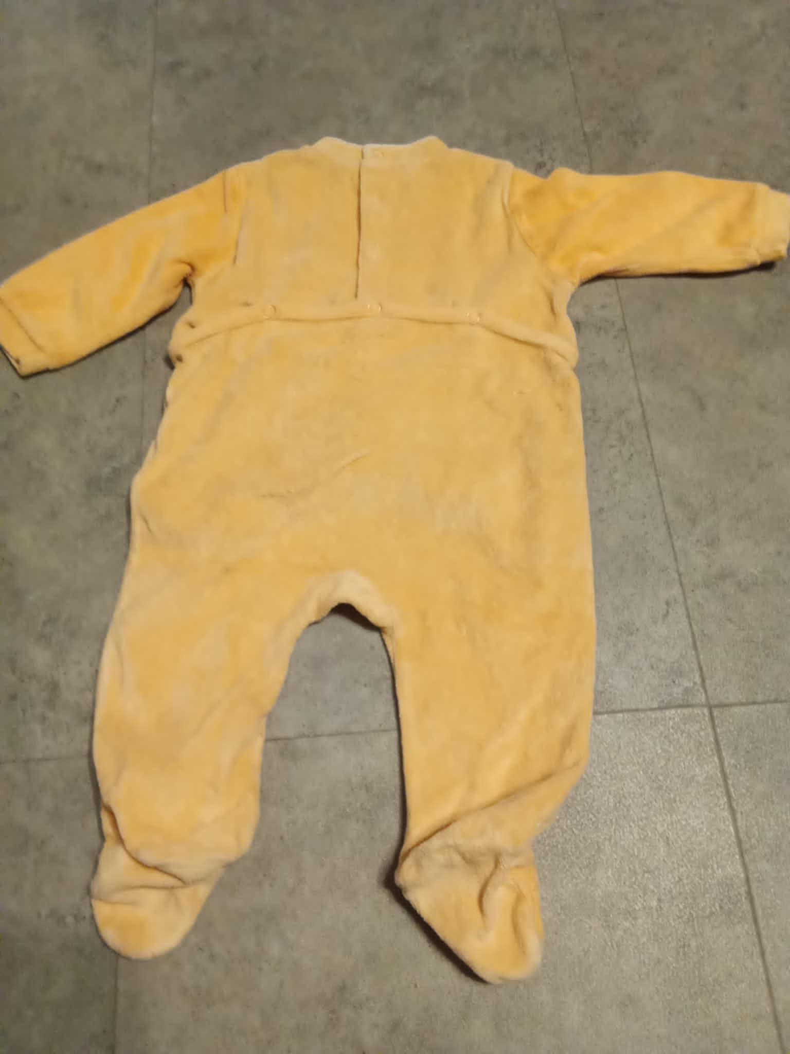 troc de troc pyjama jaune 6 mois pik ouic mixe image 1
