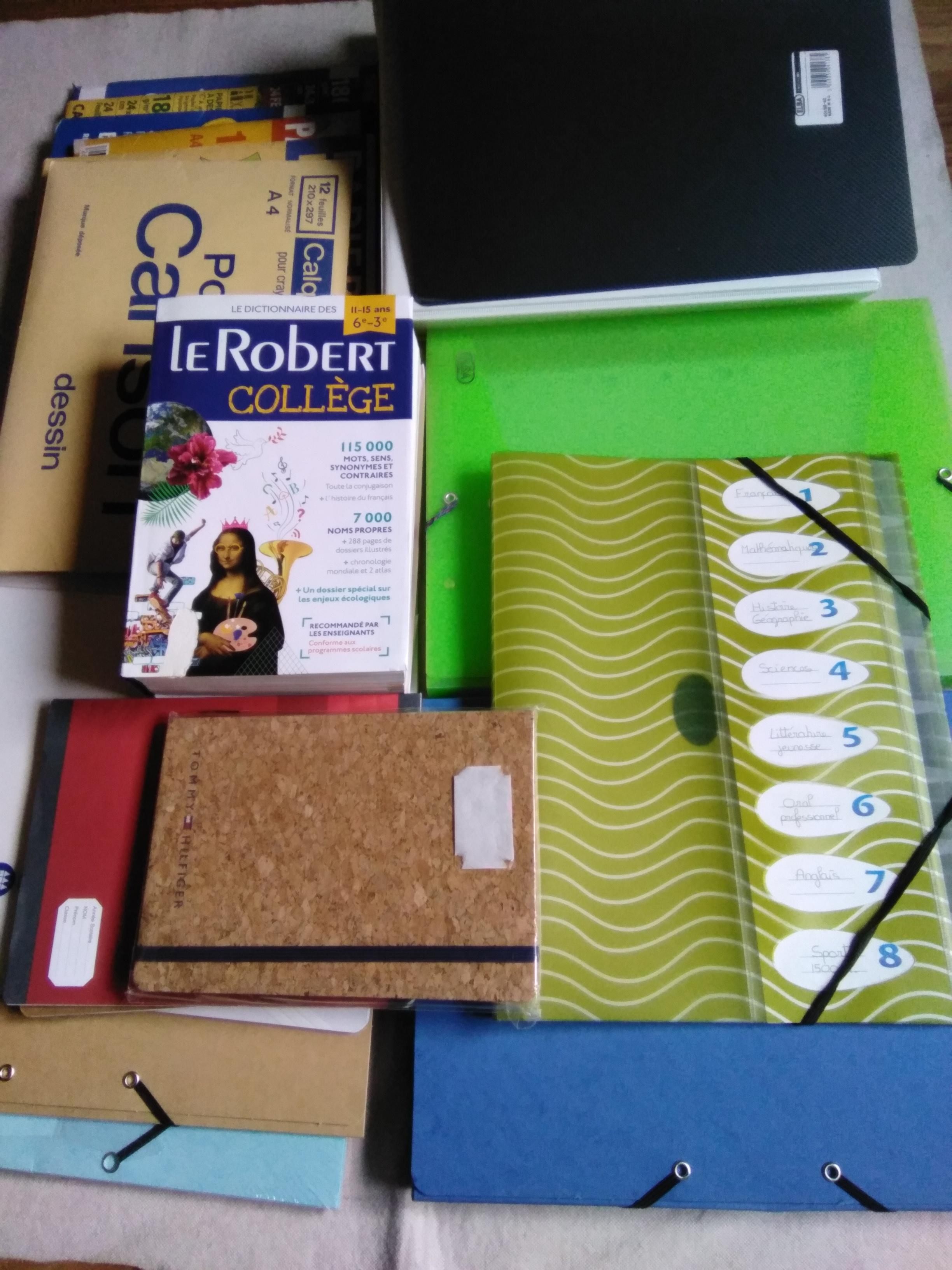 troc de troc reserve lot fournitures scolaires, neuf image 2