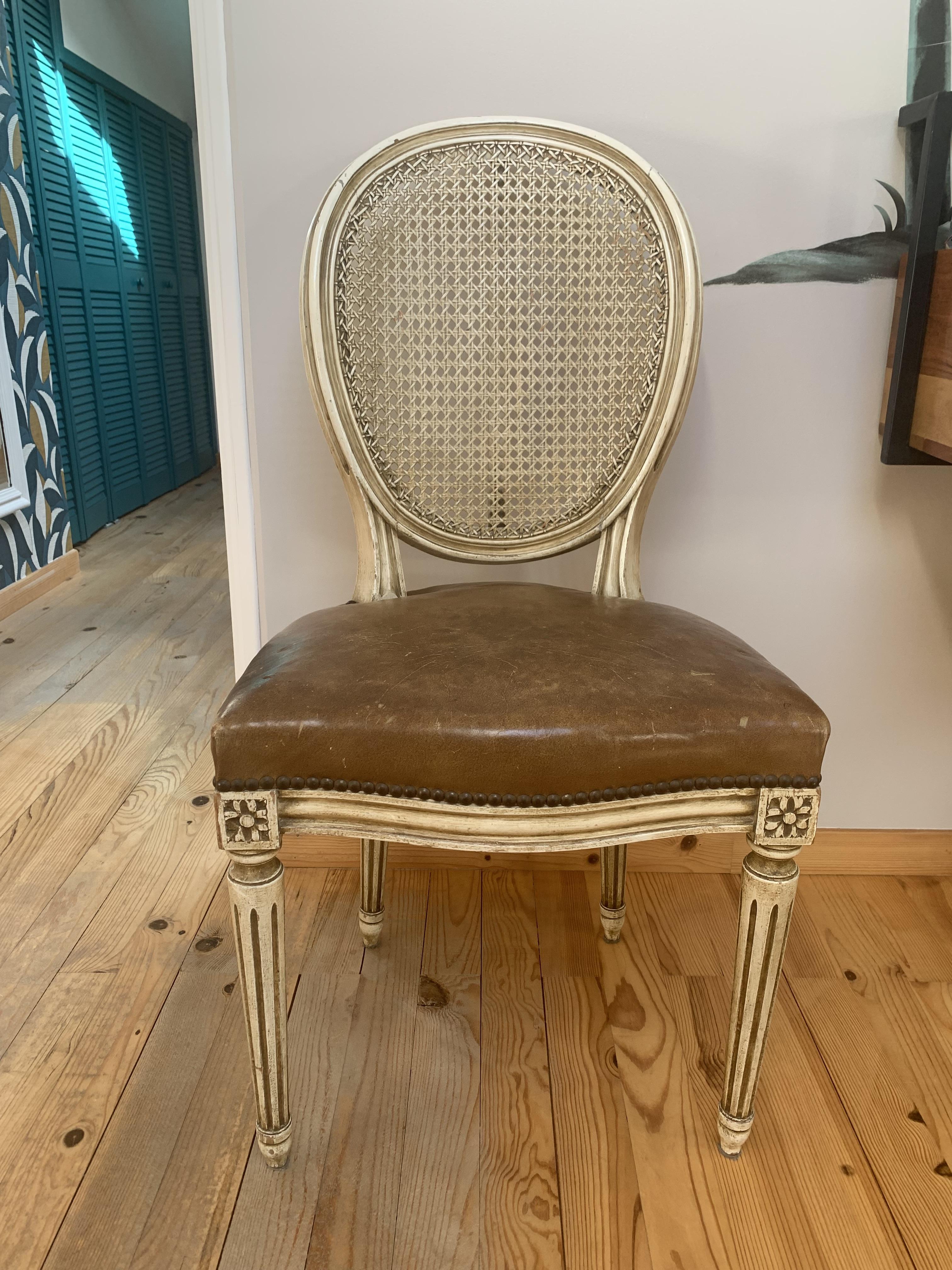 troc de troc chaise médaillon image 0