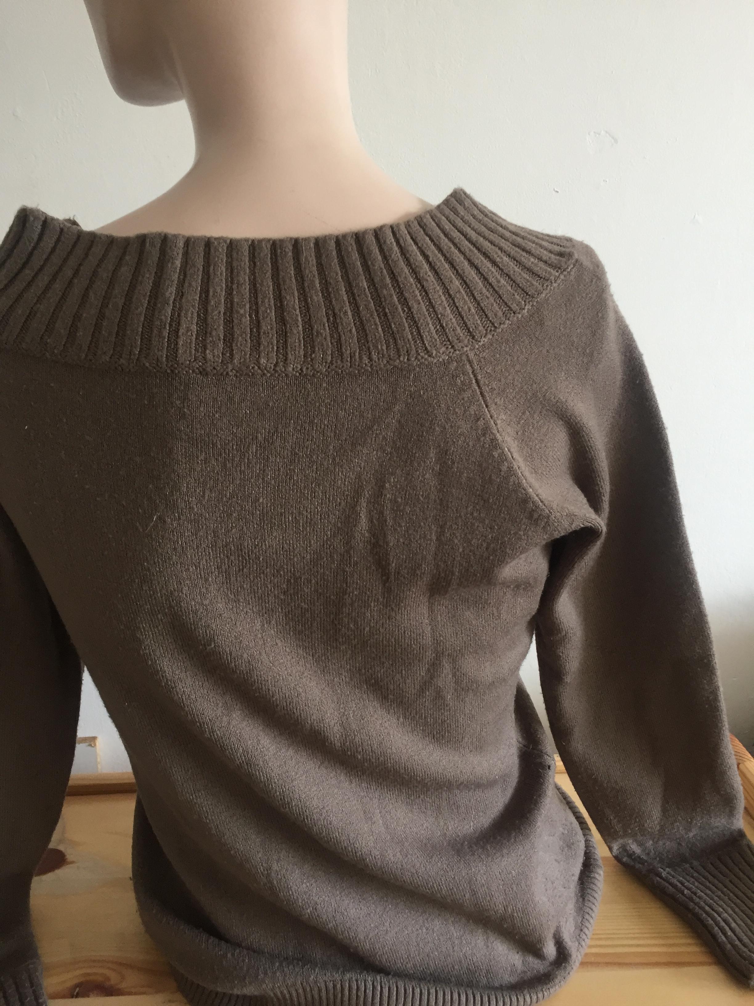 troc de troc pull col large taupe image 2