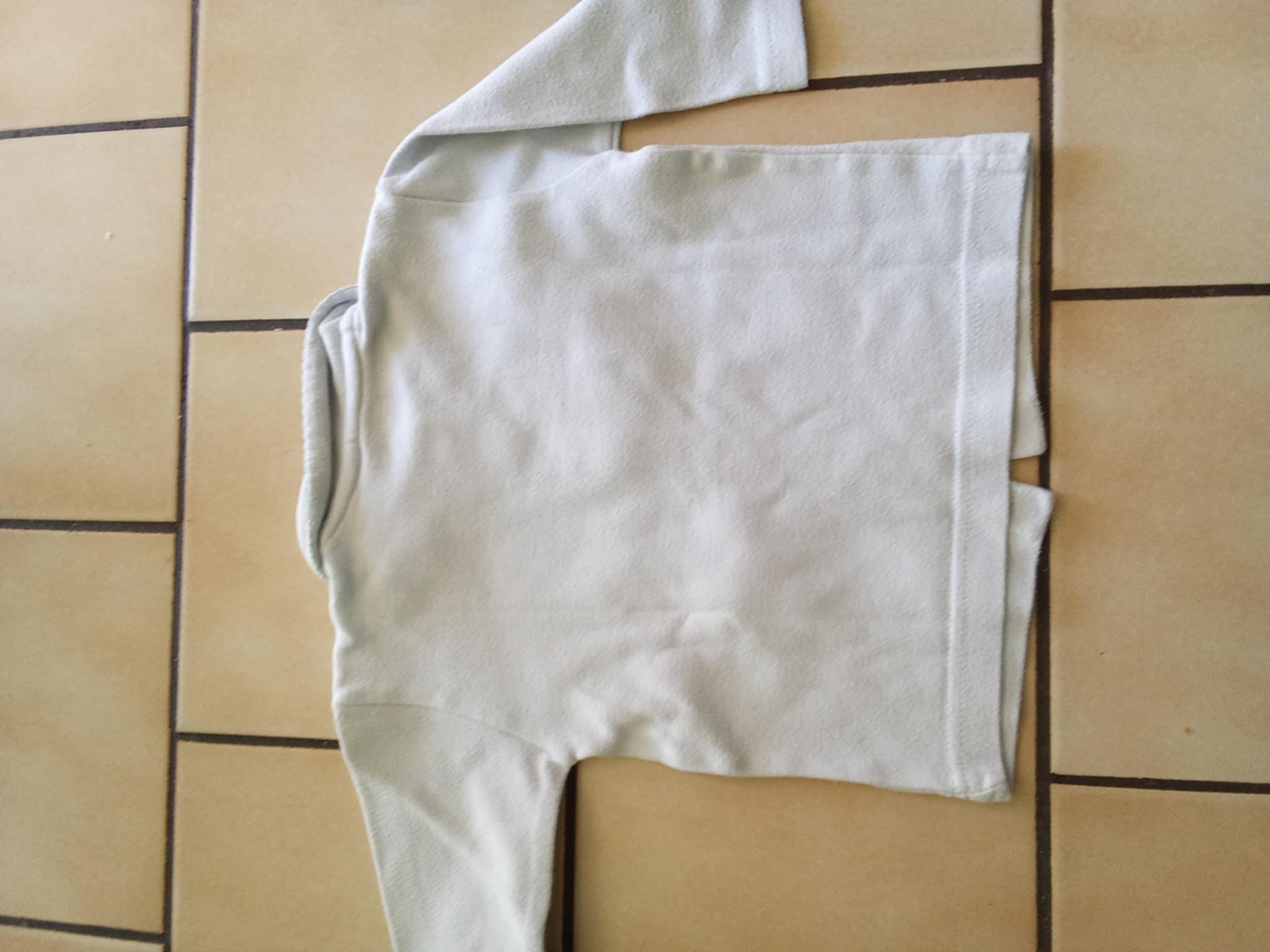 troc de troc chemisier bleu ciel 1 an image 1