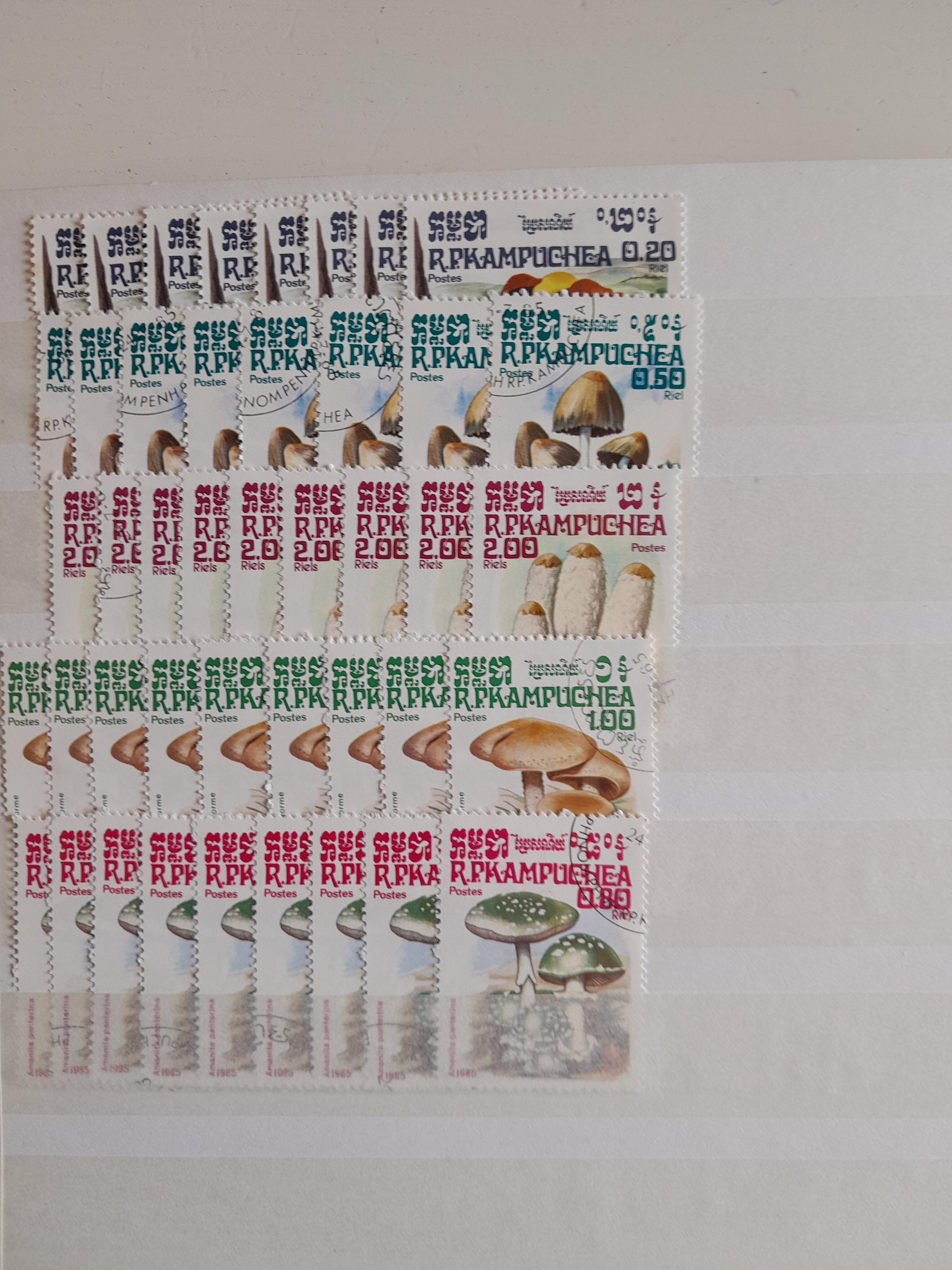 troc de troc echange timbres theme champignons contre flyers image 1