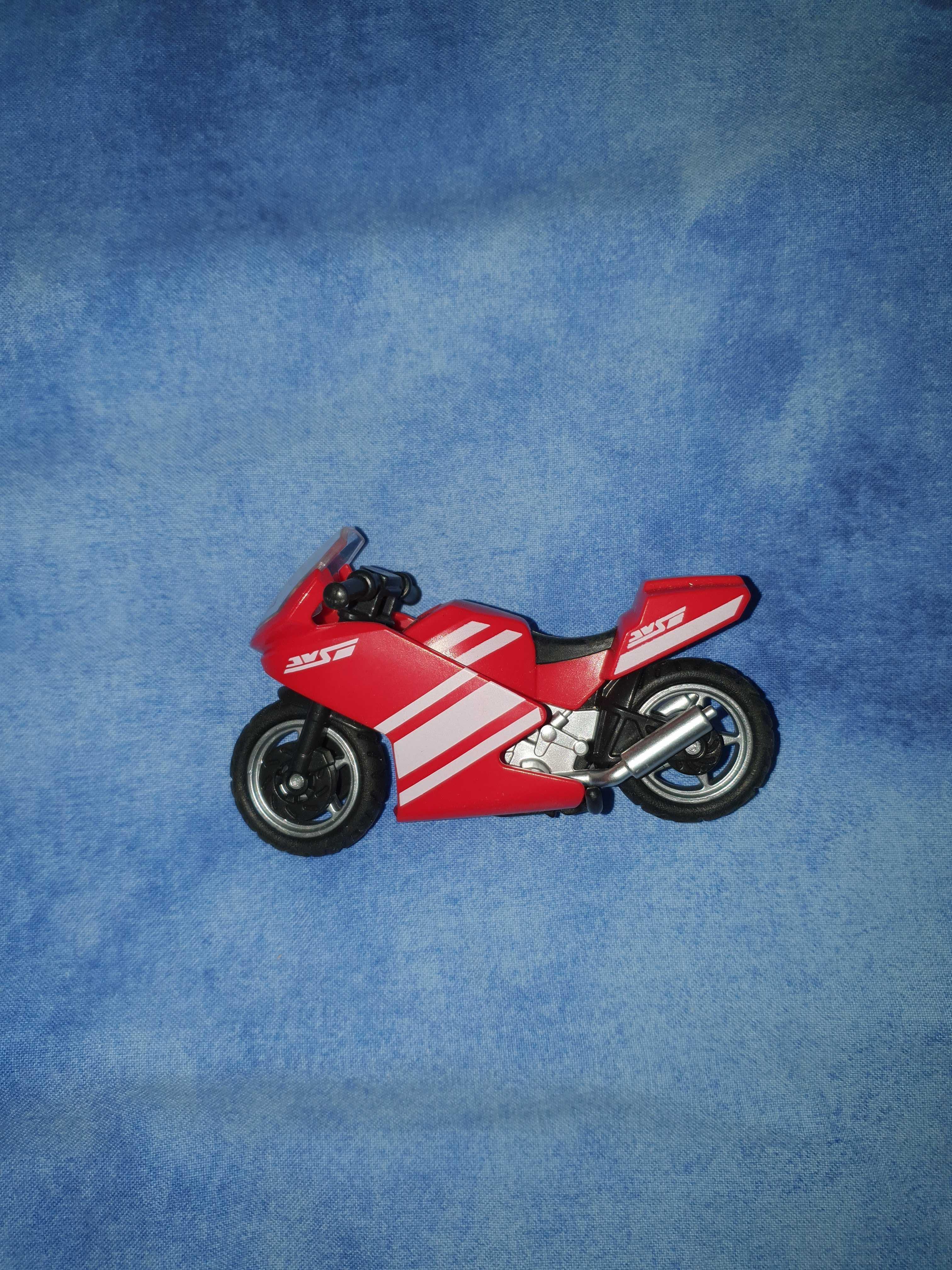 troc de troc figurine moto image 0