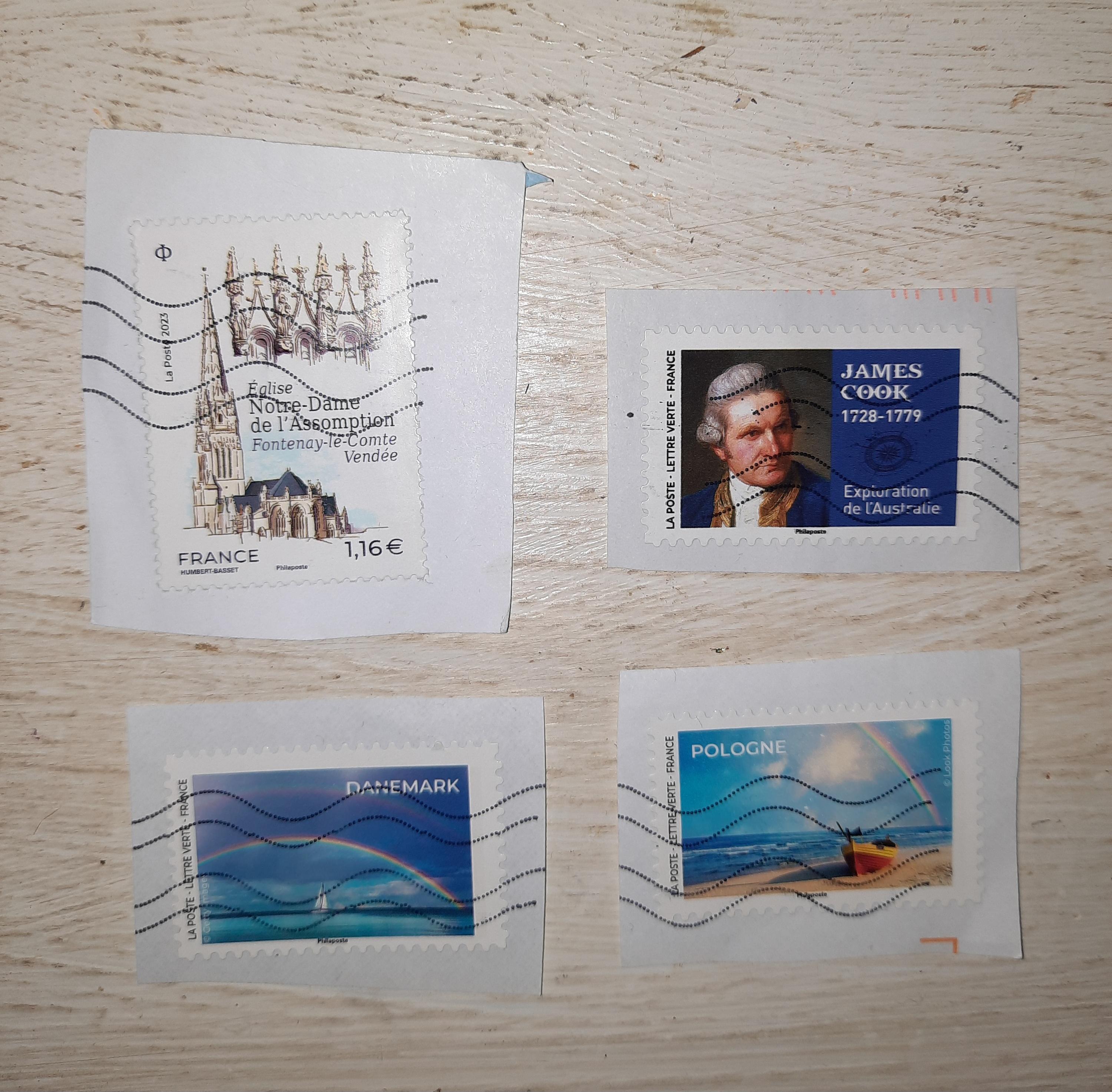 troc de troc 4 timbres de collection image 0