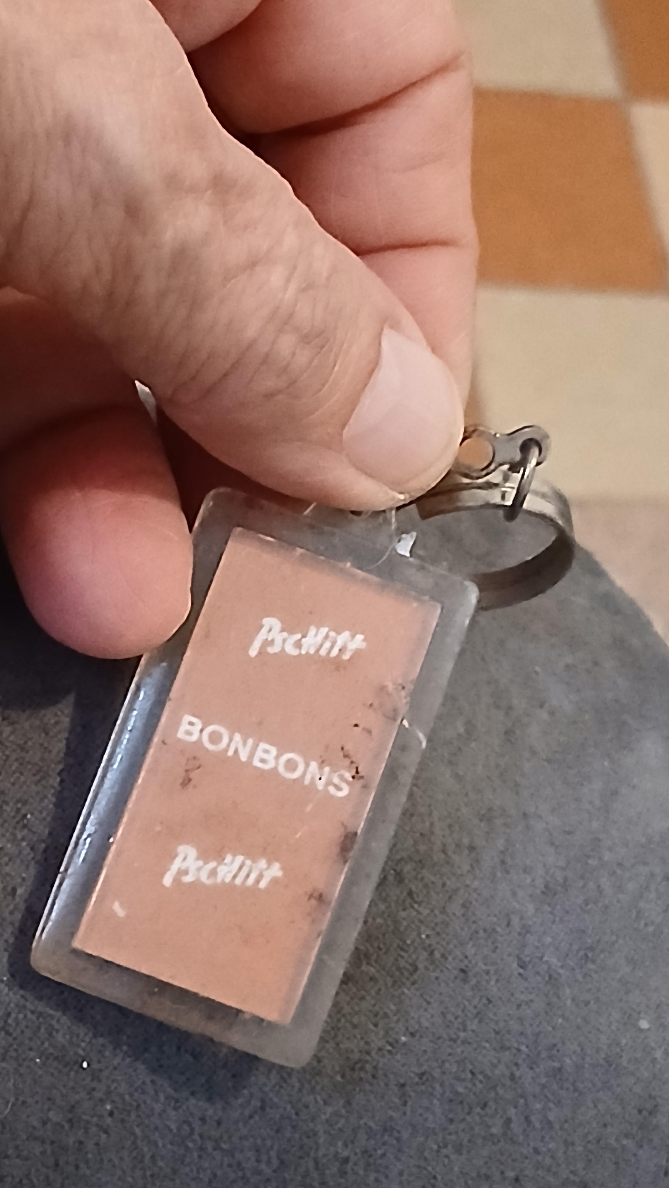 troc de troc porte clé image 0