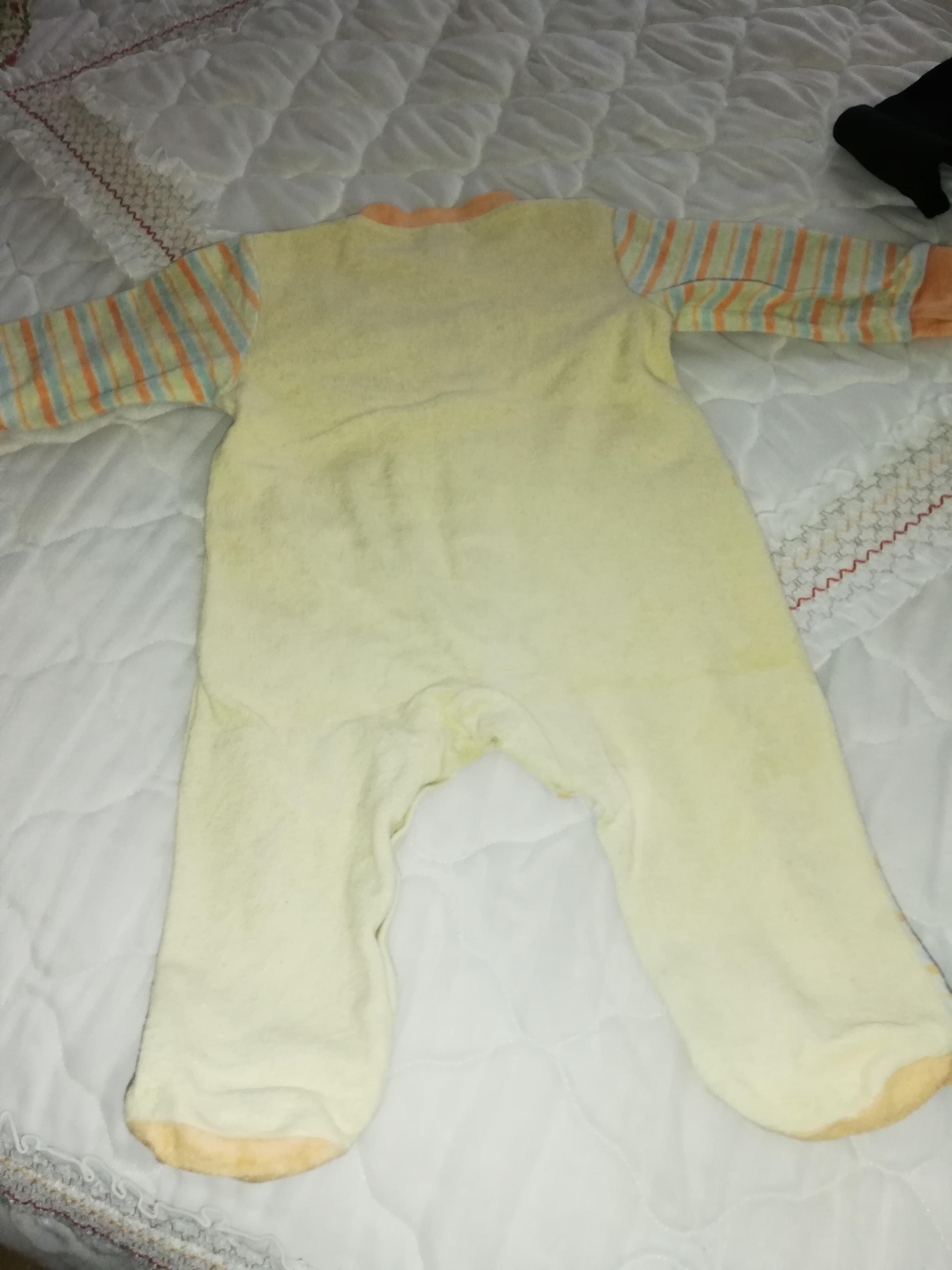 troc de troc pyjama 1 an eponge   garçon   4  noisettes  jaune  orange image 1