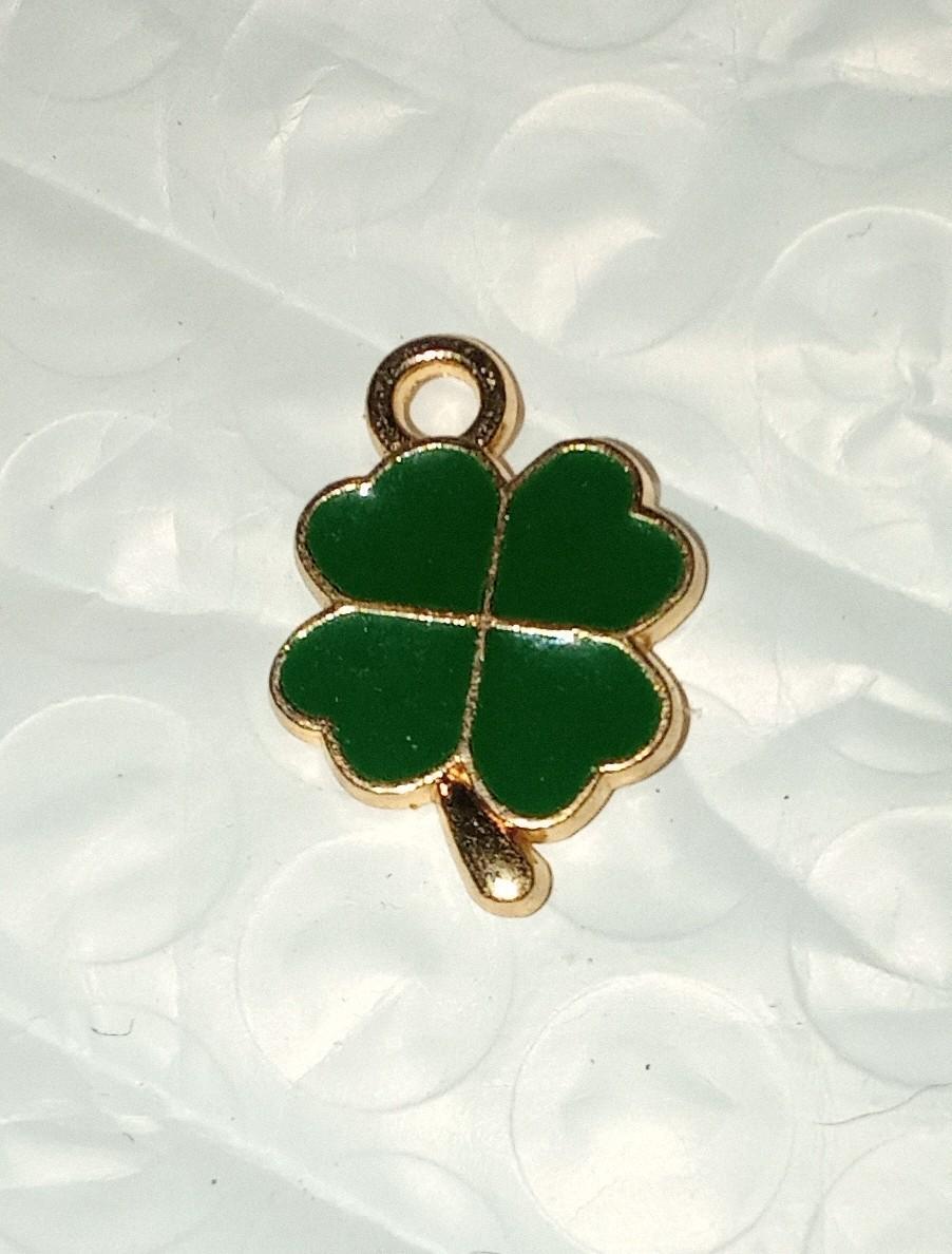 troc de troc lot de 10 pendentif porte bonheur réserver sissi image 0