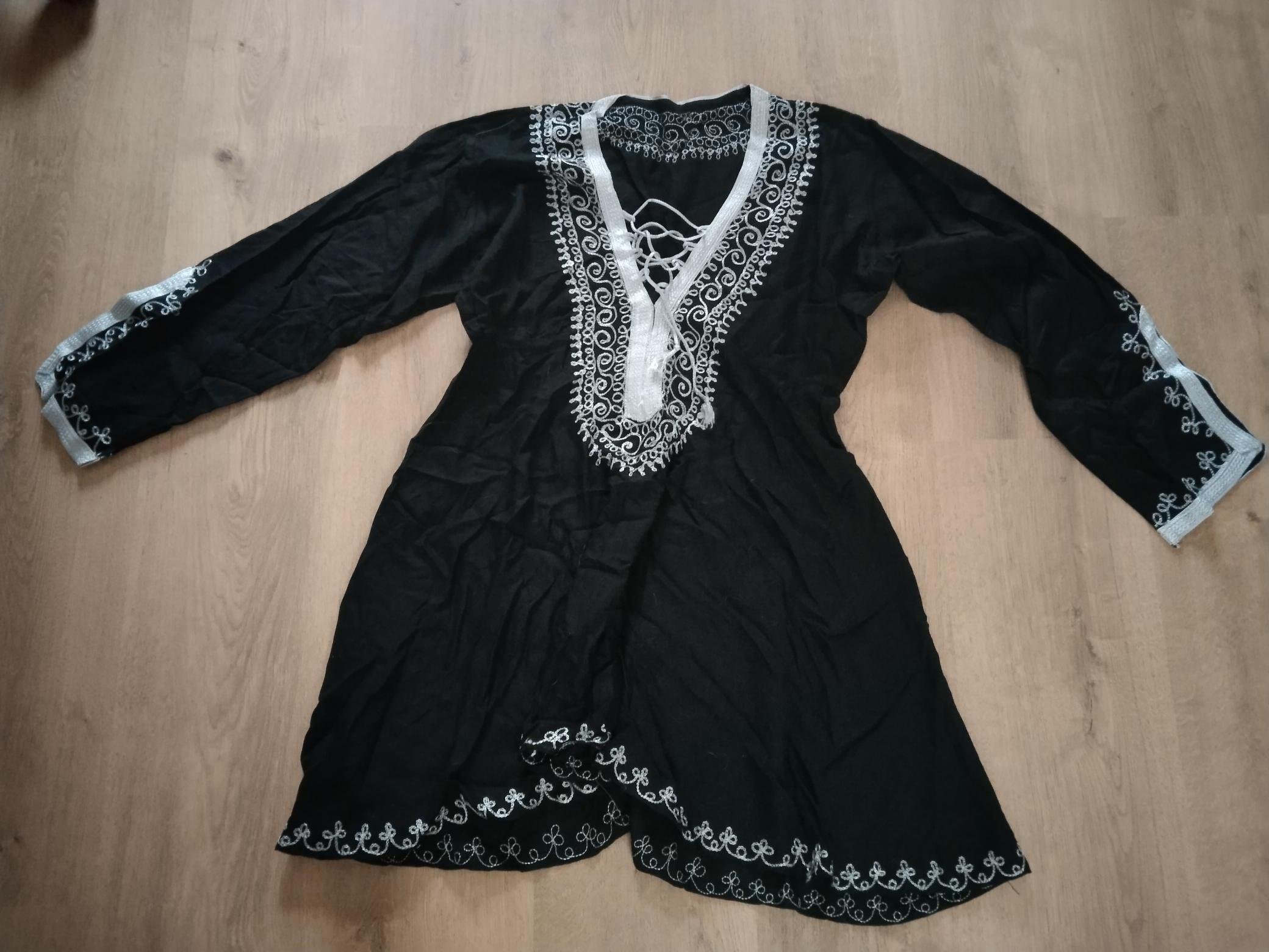 troc de troc haut léger noir très bon état image 0